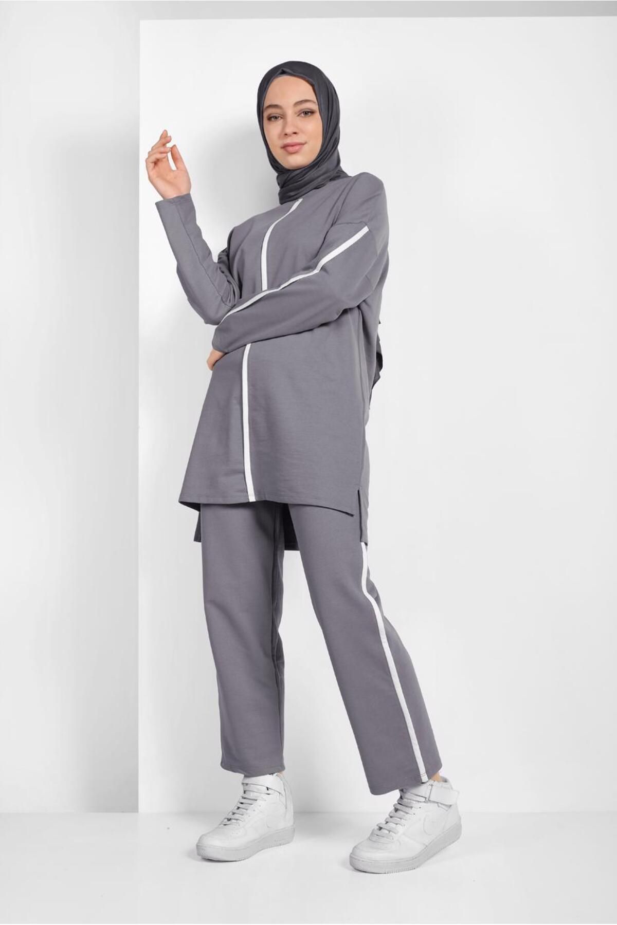 TRENDTESETTÜR-Gray Striped Women's Tracksuit Set - 038 2