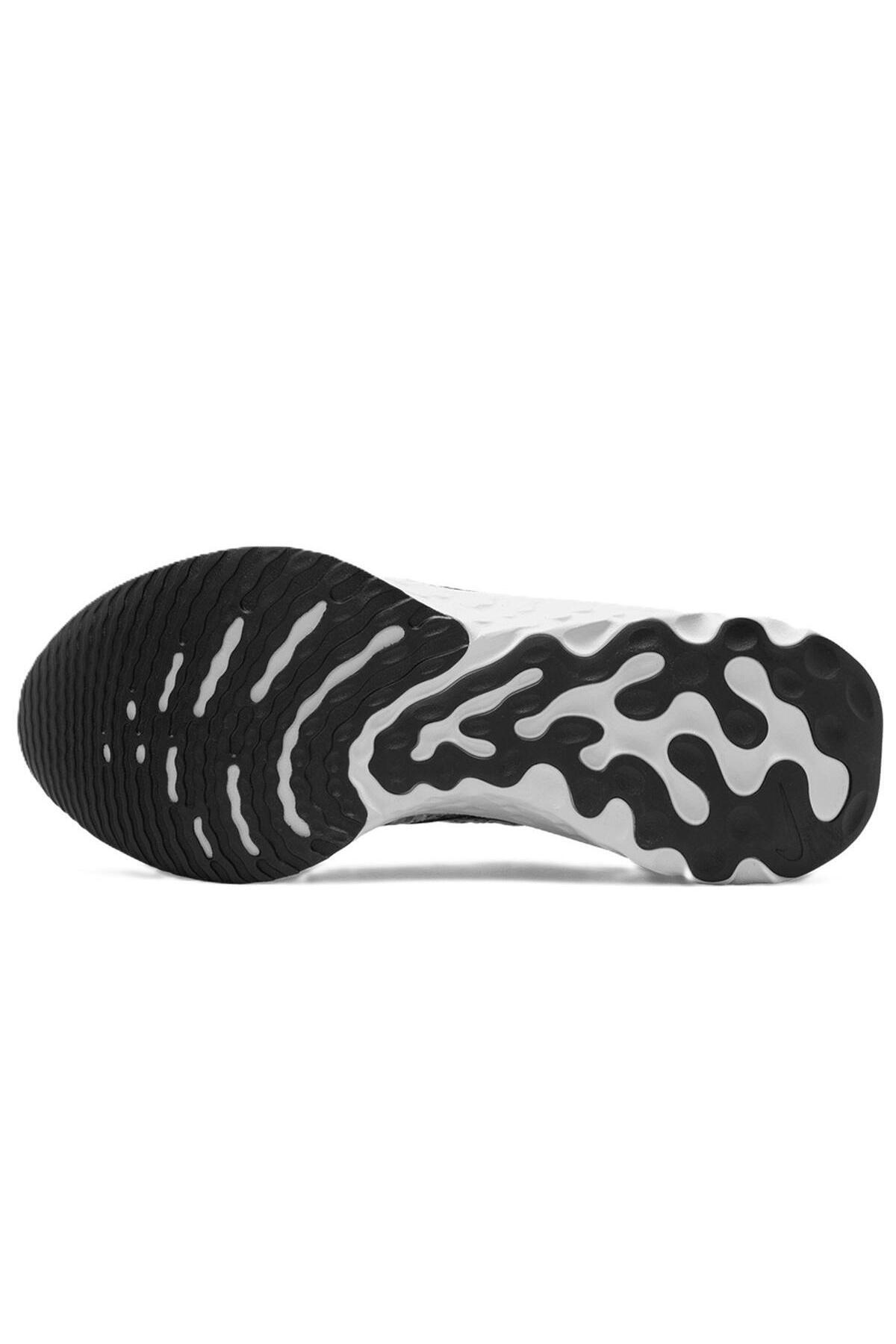React Infinity Run Flyknit 3 Erkek Koşu Ayakkabısı Dh5392-102 — سفید N12220249 — تصویر 6 از 6