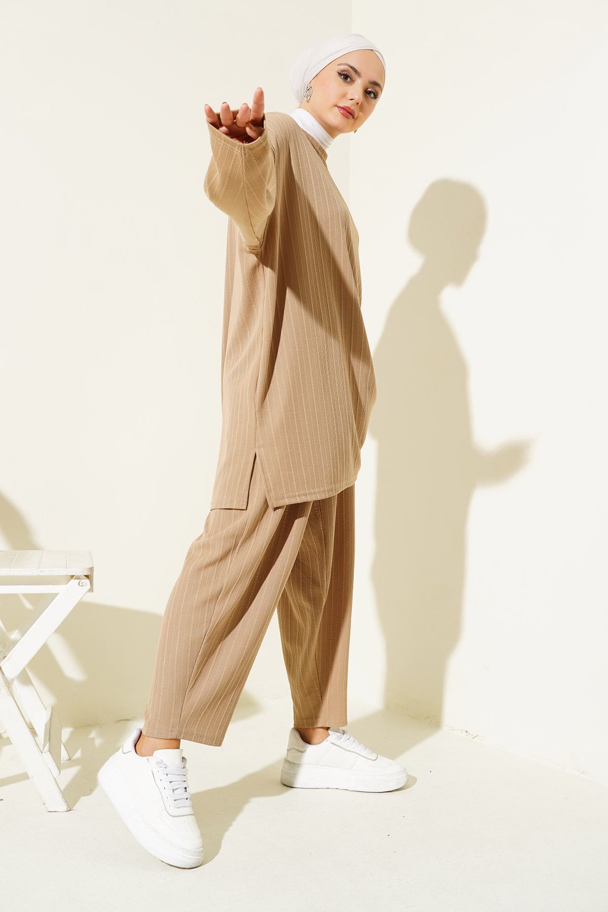 Bigdart-6681 Model - Crew Neck Tunic and Trousers Set of Two - Biscuit 3