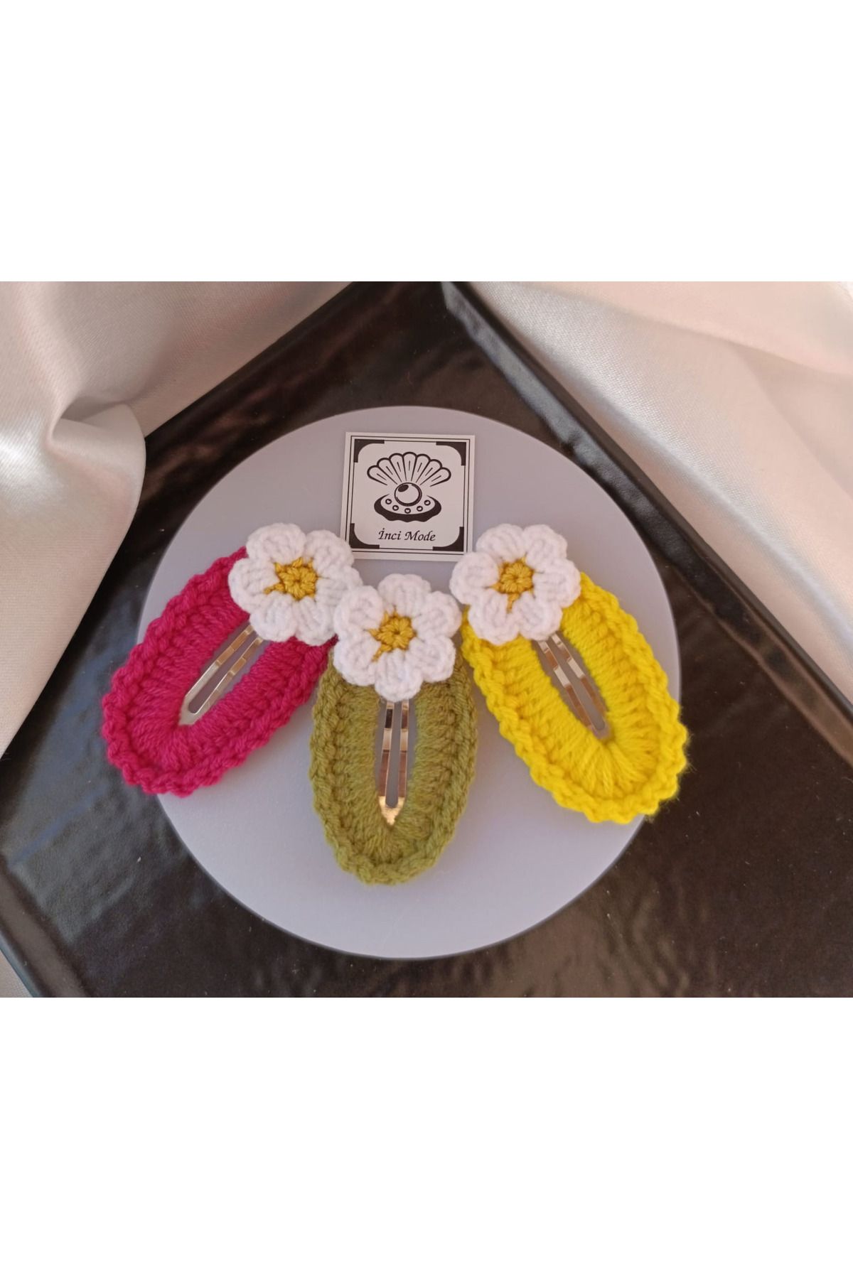 İnci Mode-3-Piece Combination Daisy, Flower, Fuchsia, Khaki and Bright Yellow Hand Knitted Buckle Set 1