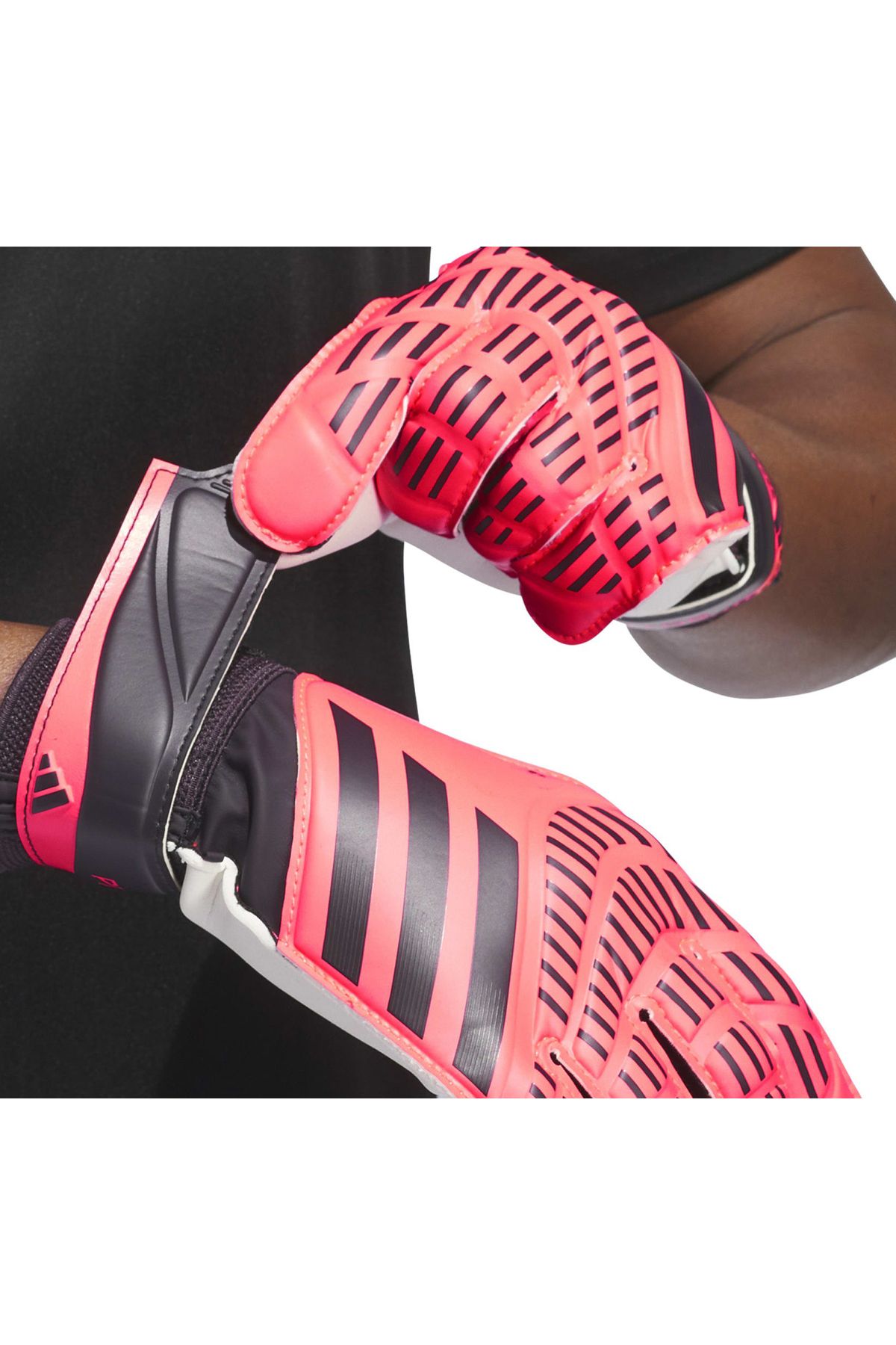 adidas-Ix3871-U Pred Gl Trn Keeper Gloves Red 2