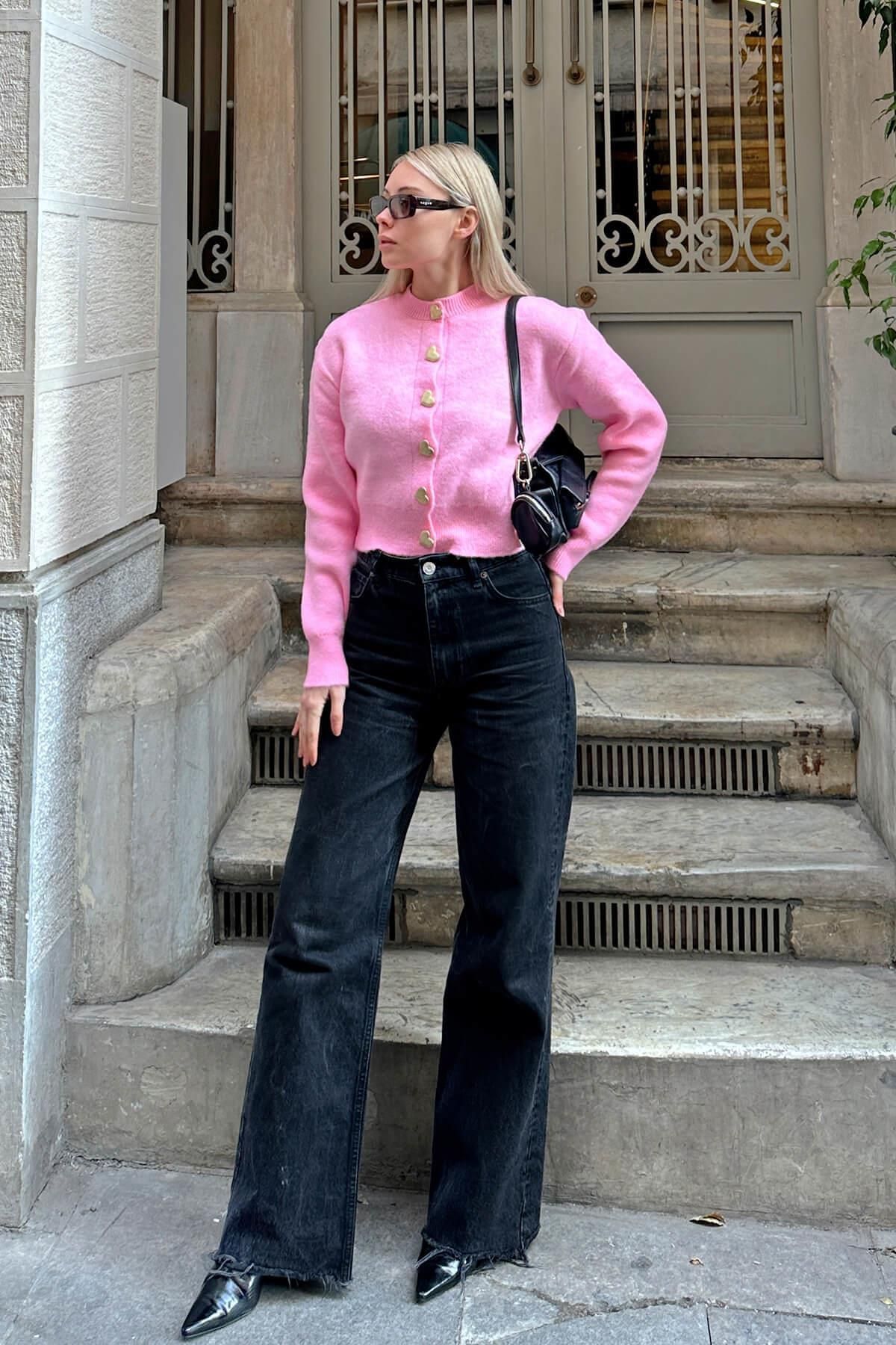 Swist-Pink Heart Gold szívgombos női kötöttáru kardigán 2