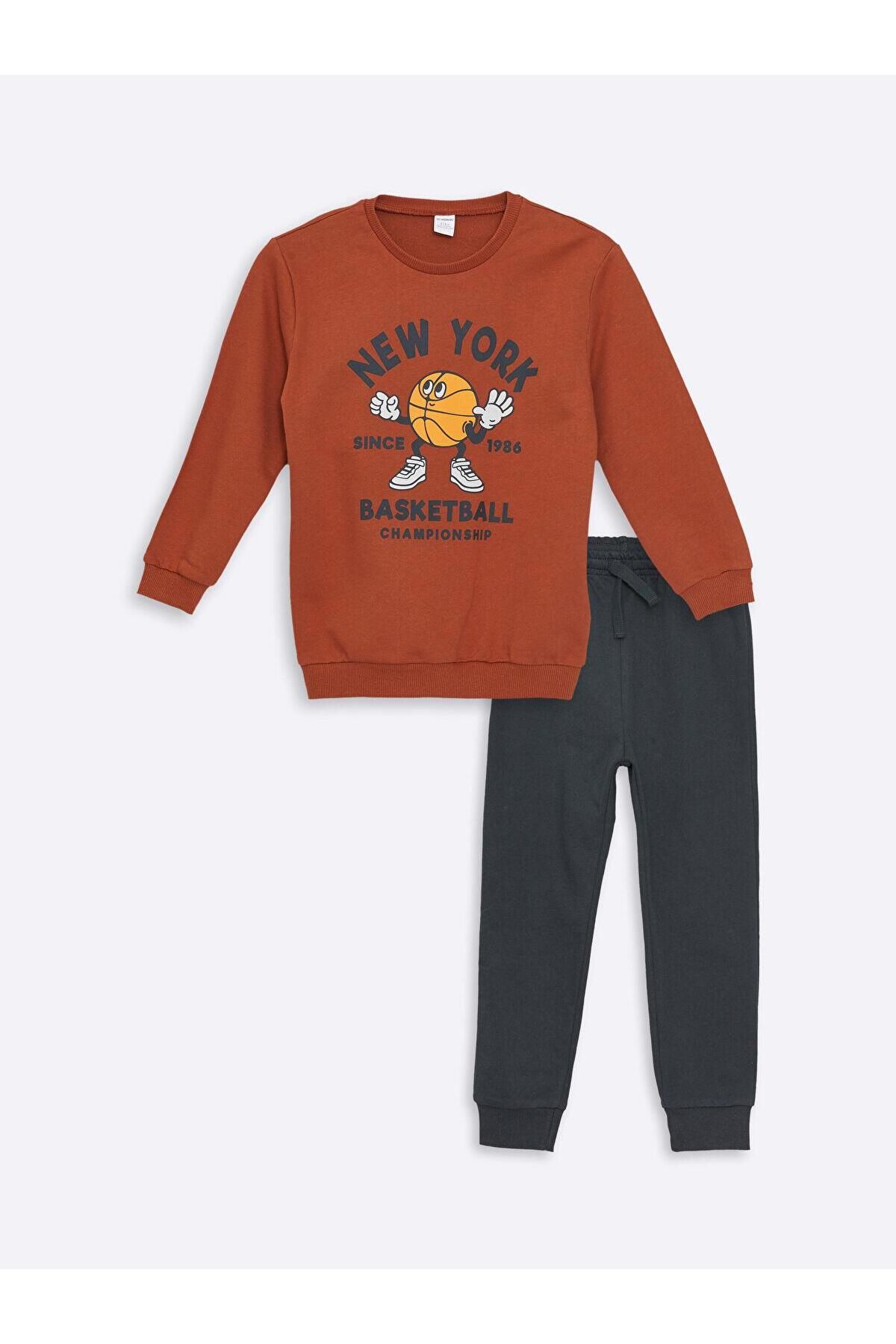 LC Waikiki-Lcw Kids Baby Boy Sweatshirt and Sweatpants - Crew Neck Set of 2 1