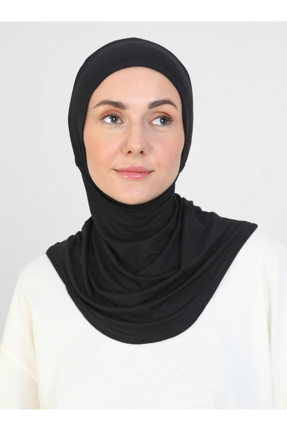 Ecardin-Black Ecardin Bonnet 2