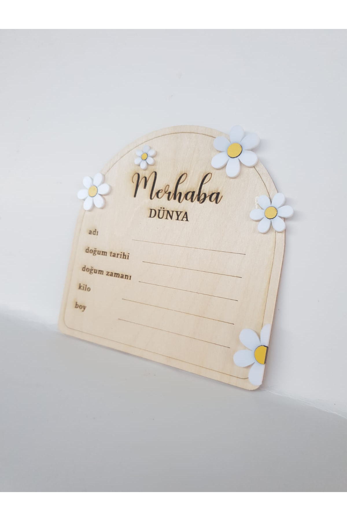 Home Bebek Merhaba Dünya Yeni Doğan Fotoğraf Çekimi Anı Kartı Doğal Ahşap ve Papatya Desenli fotoğrafı 5 (önizleme)