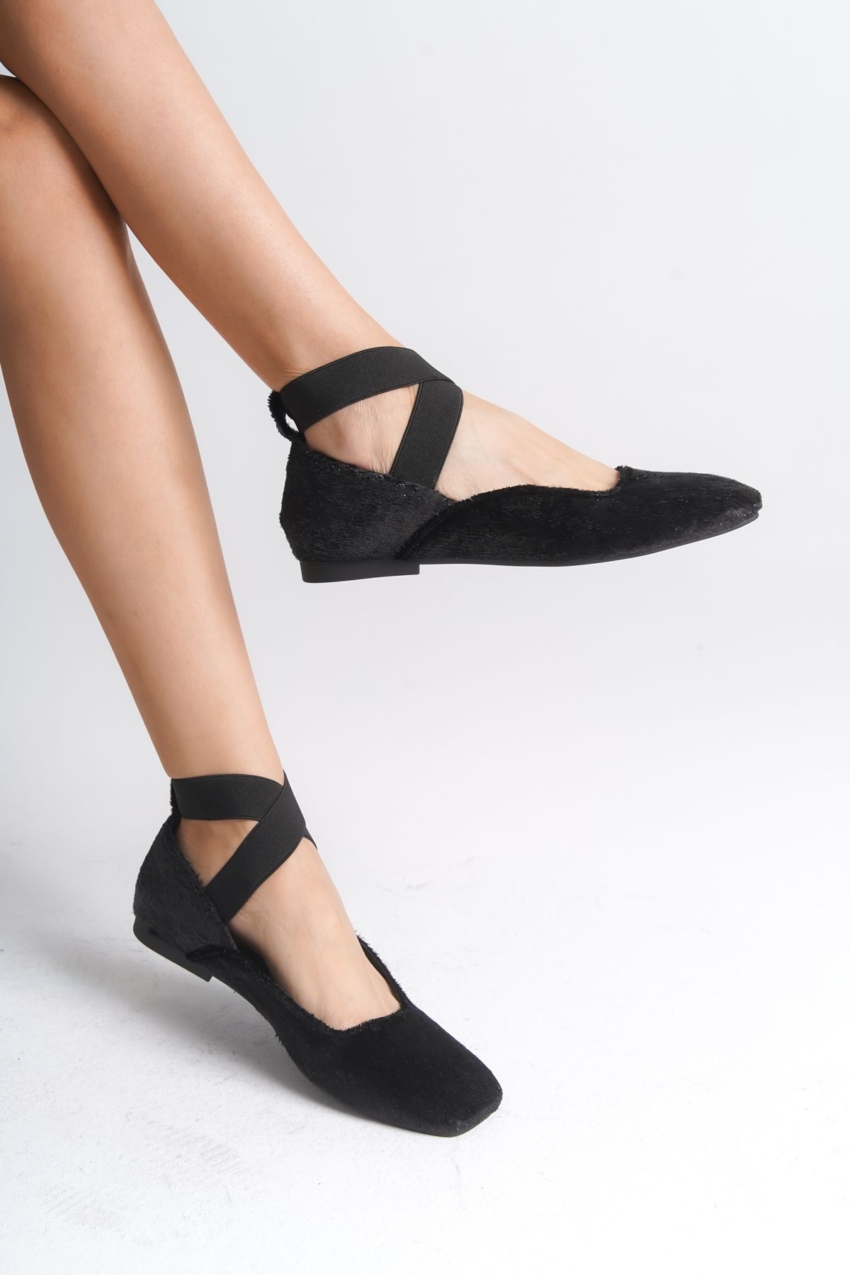 Capone Outfitters-Women's Ballerinas with Elastic Ankle 5