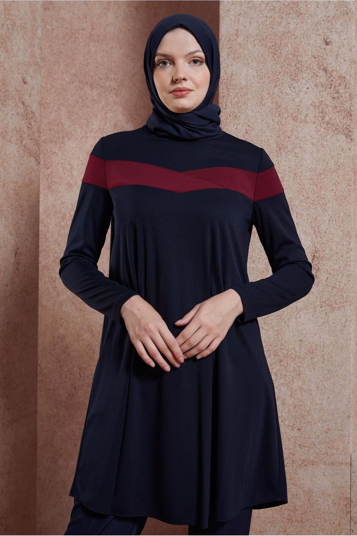 تونیک یقه خدمه با جزئیات راه راه 4778 Alvina