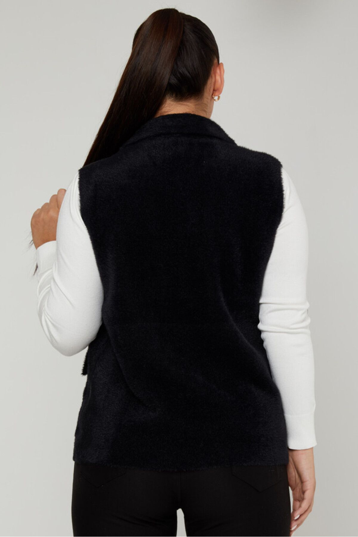 KAZEE-Pearl Button Angora Vest 2