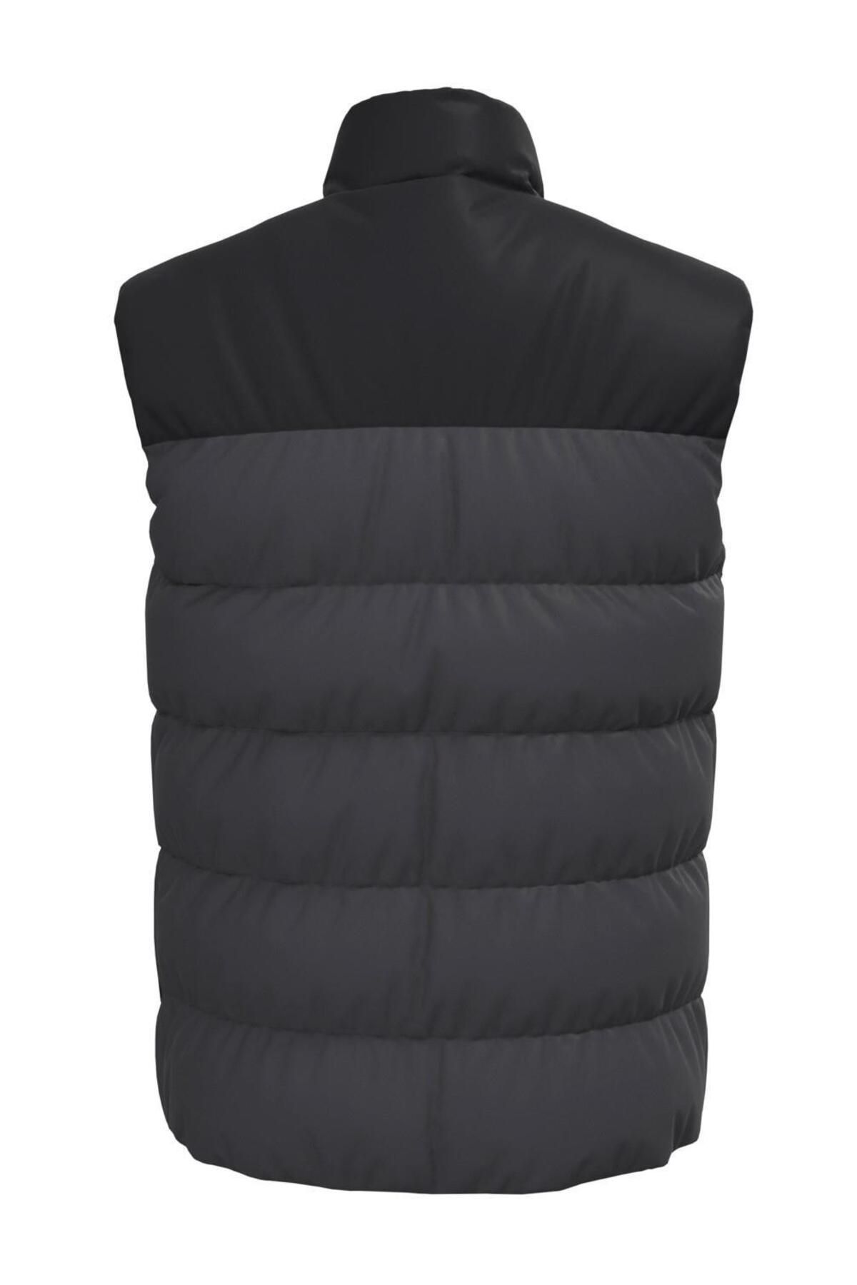 جلیقه مردانه Only&sons Onsmelvin Life Puffer Vest 22022232 Only & Sons