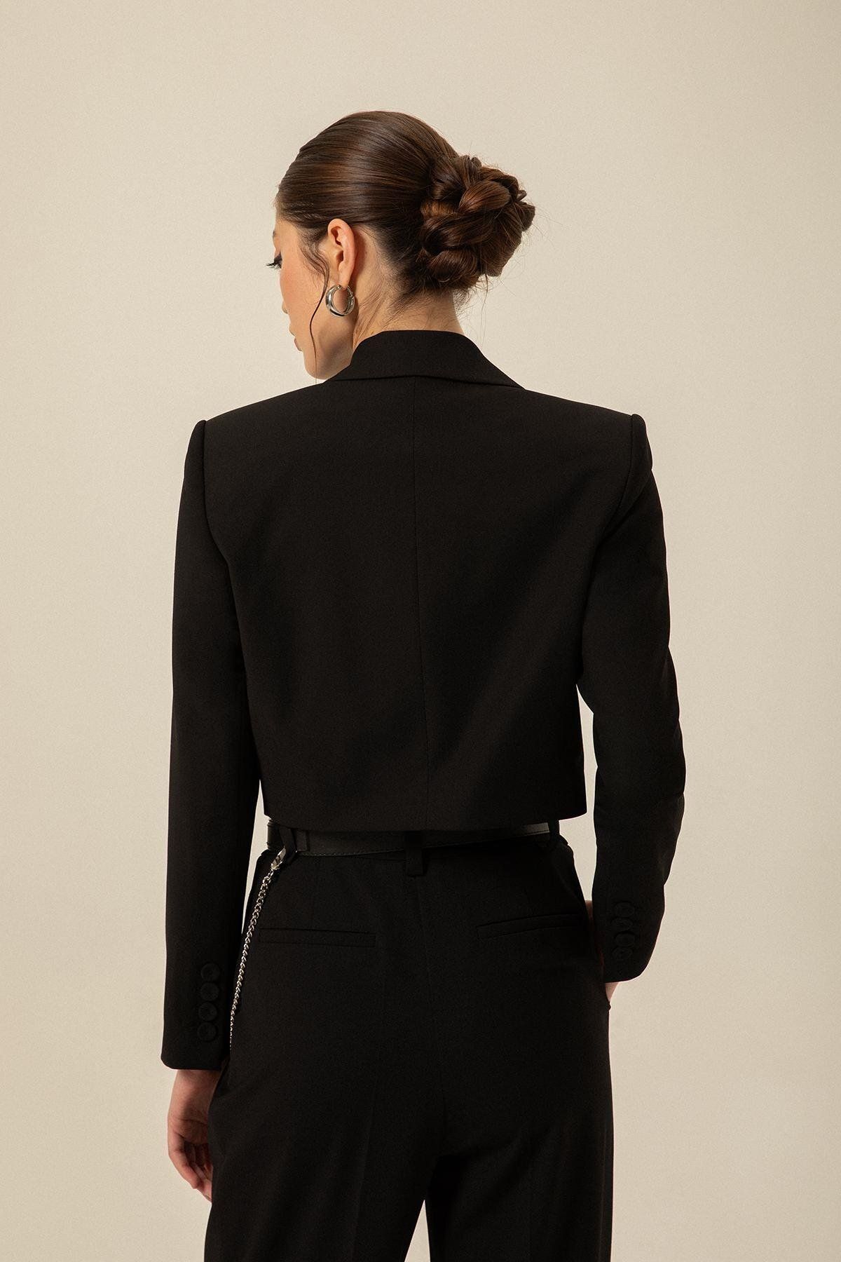 rue.-Long Sleeve Black Crop Jacket 4