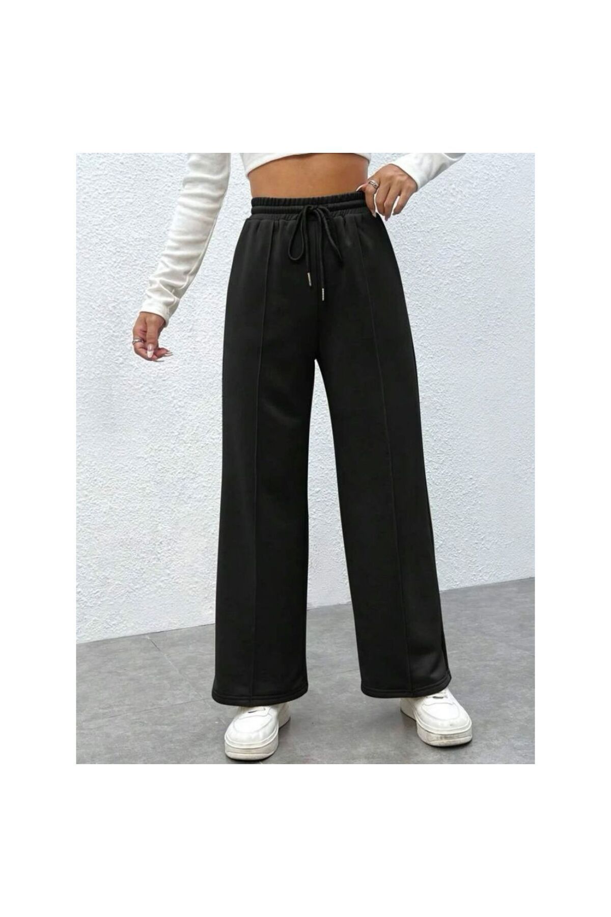 complete the look image