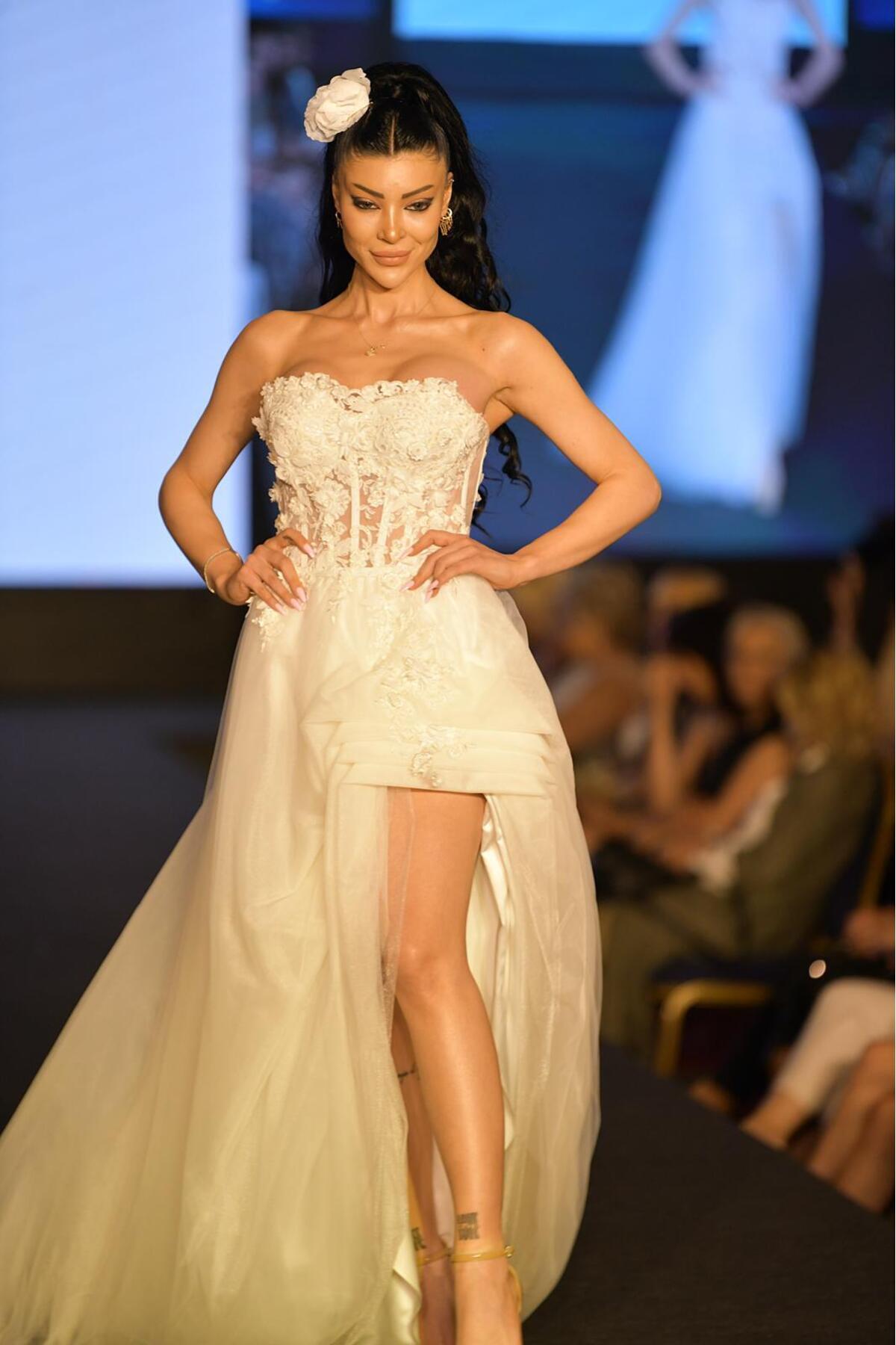 Lace Dream Wedding Dress