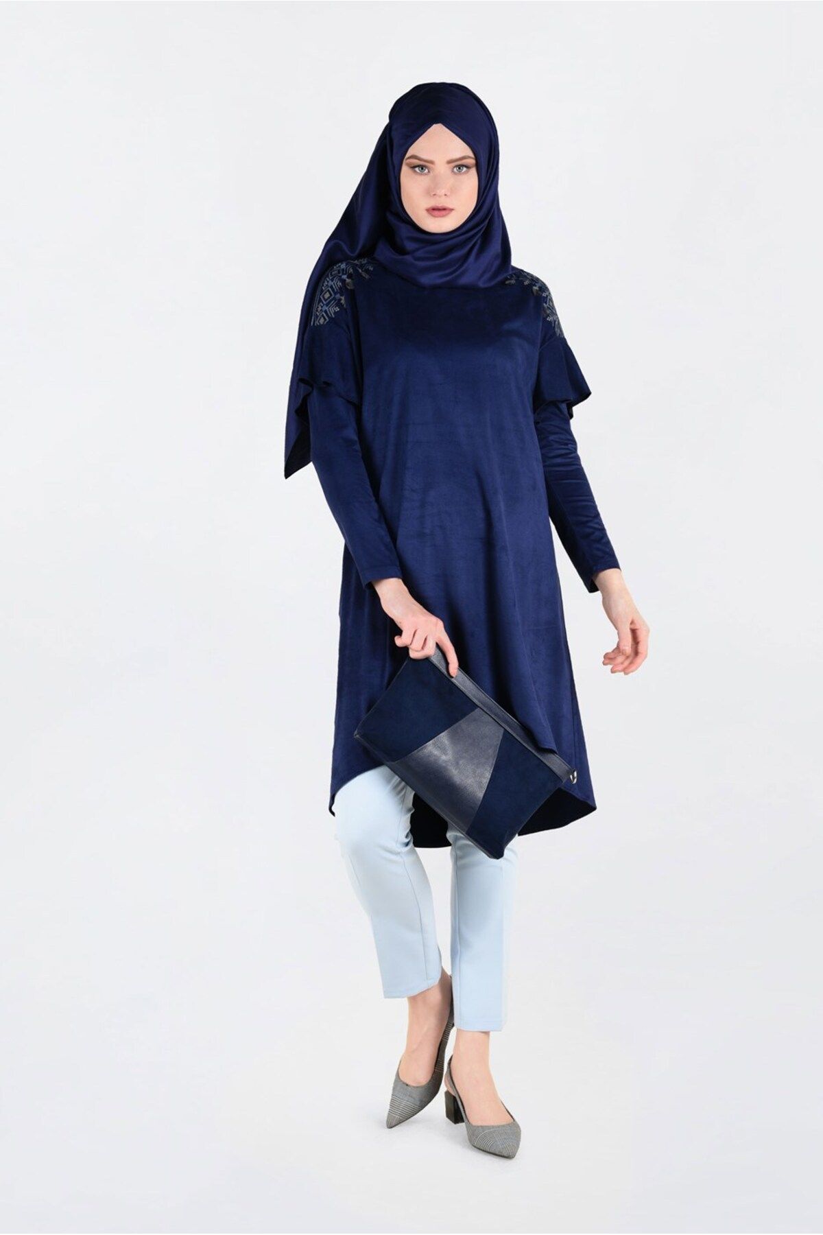 تونیک کف دوزی 4777 Alvina