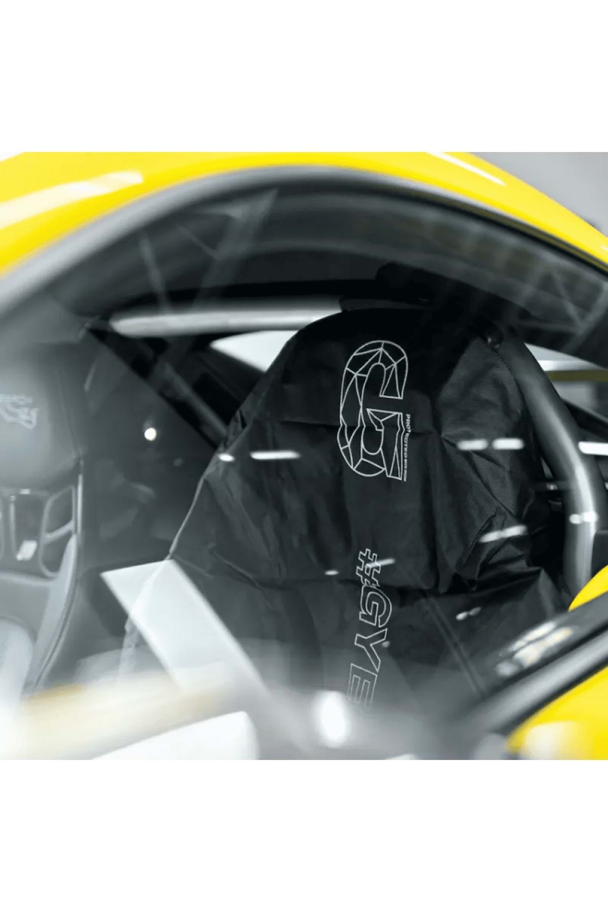 Gyeon Q²M Seat Cover Araç Ön Koltuk Koruyucu Kılıf Siyah- 1 Adet fotoğrafı 5 (önizleme)
