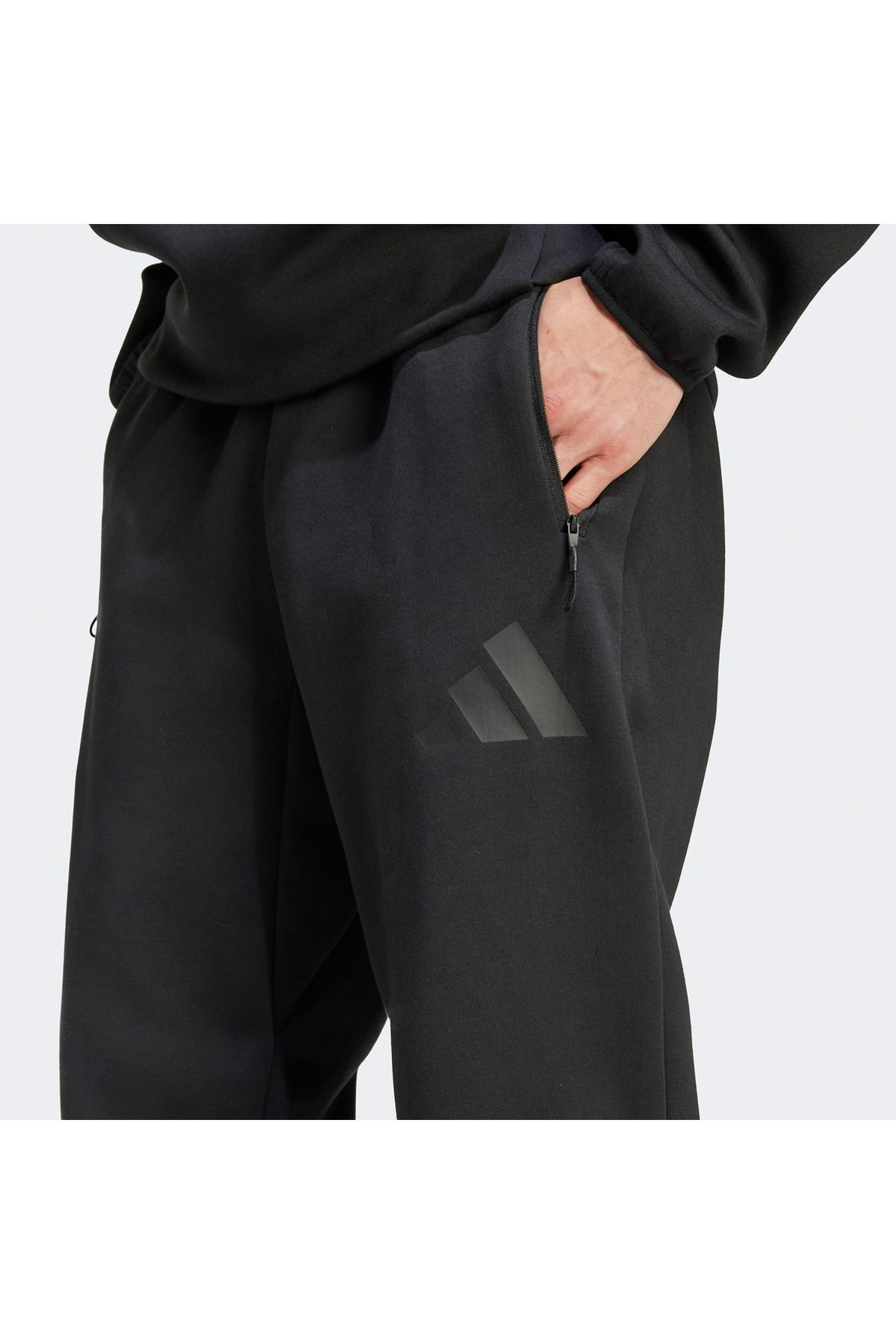 adidas-Z.N.E Men's Black Casual Sweatpants 6