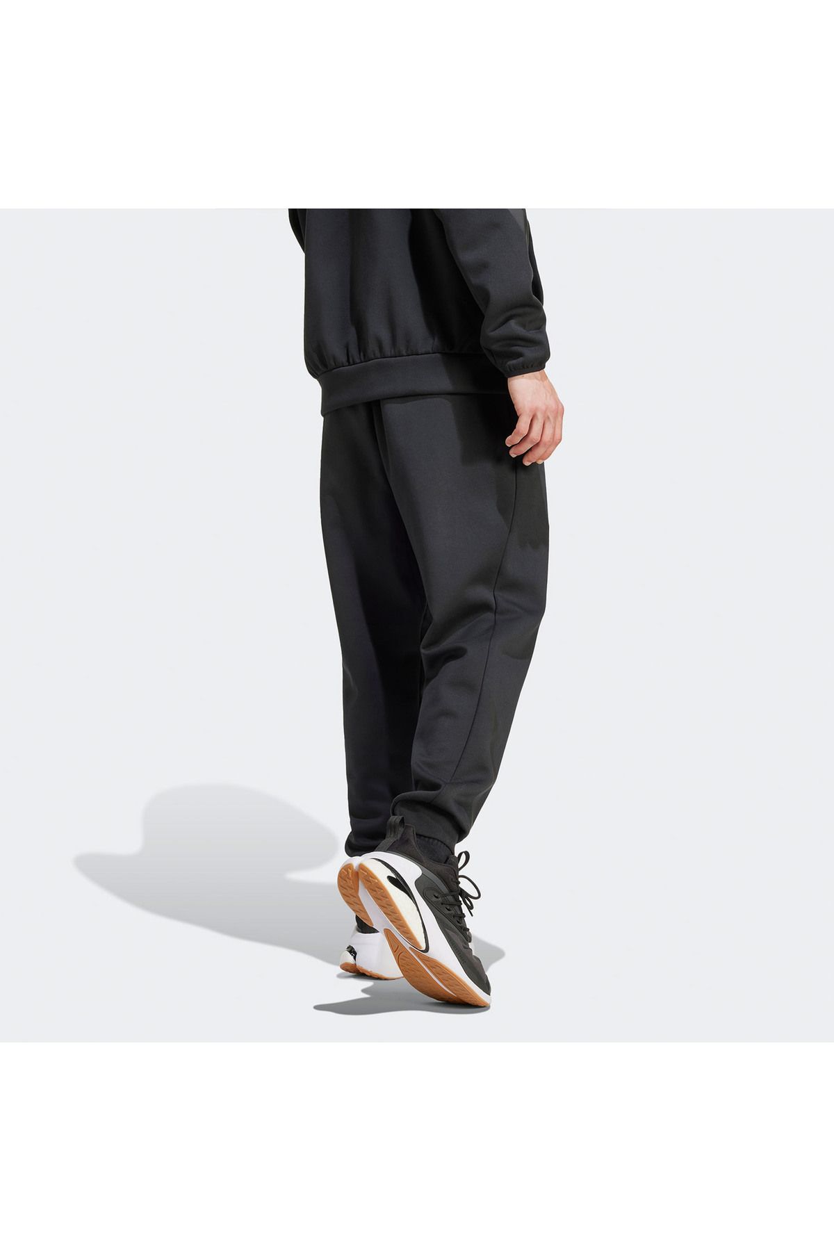 adidas-Z.N.E Men's Black Casual Sweatpants 3