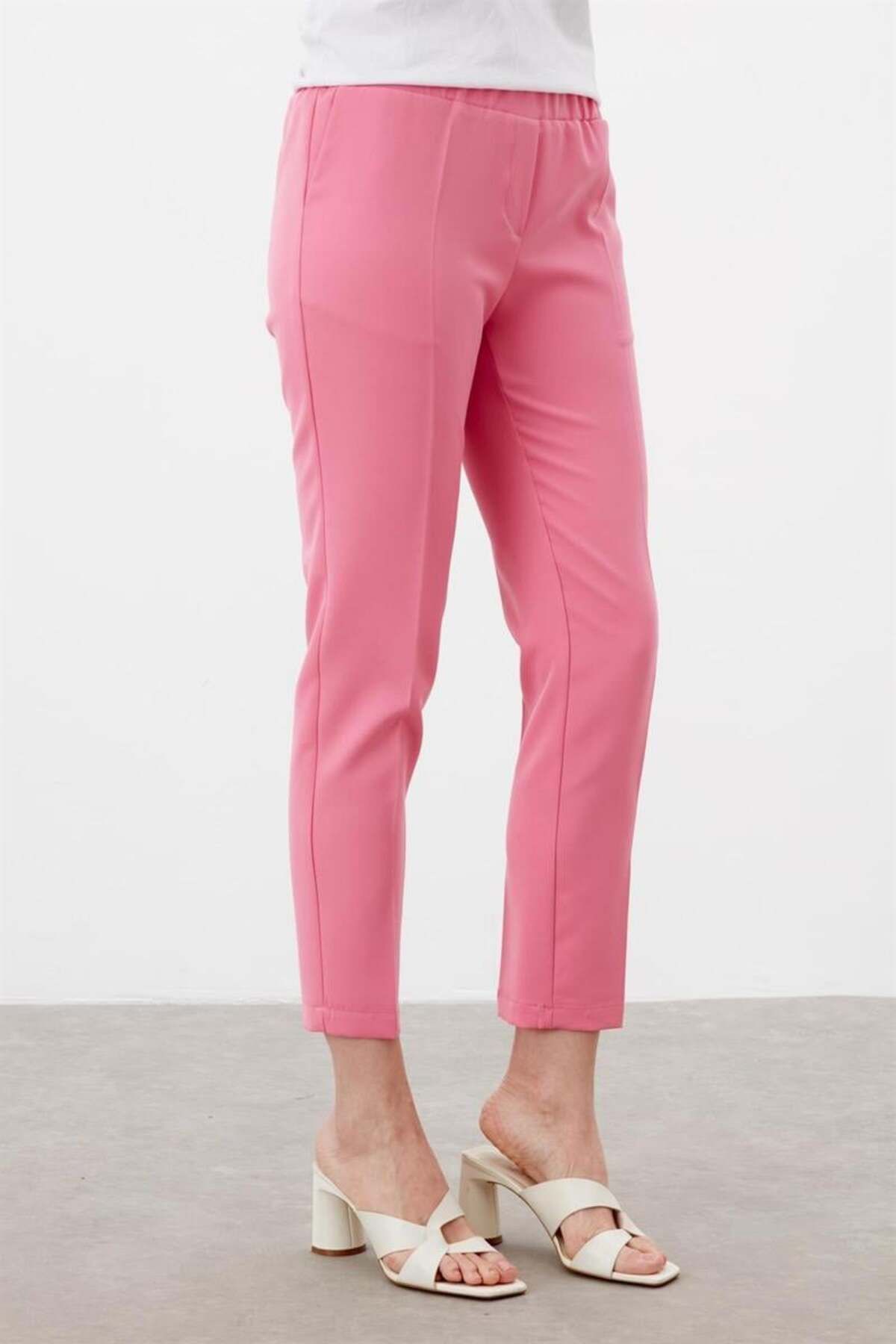 Tuğba-Pink Carrot Trousers - Elastic Waist 3