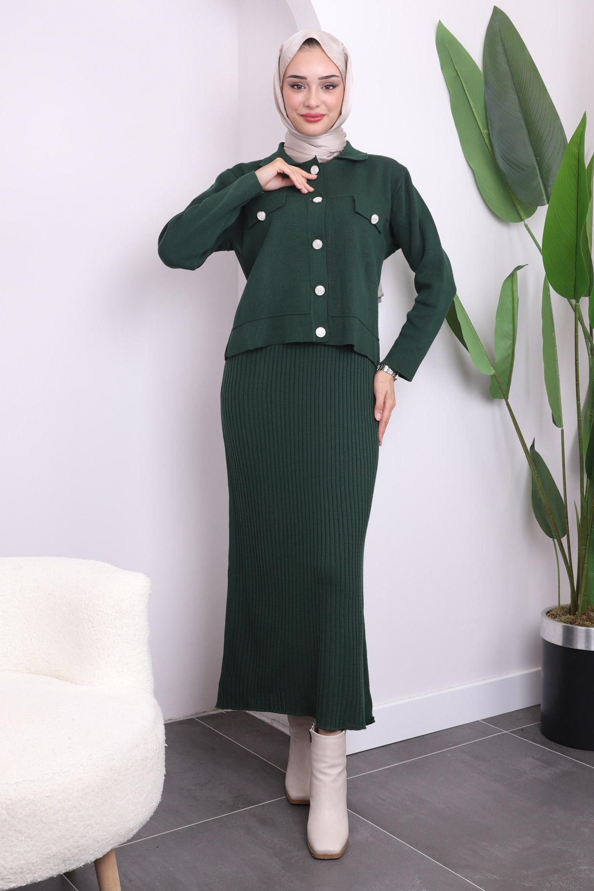 majbutik-z-mr-t-ye-ili-crop-ceket-elbise-kili-kombin-triko-tak-m