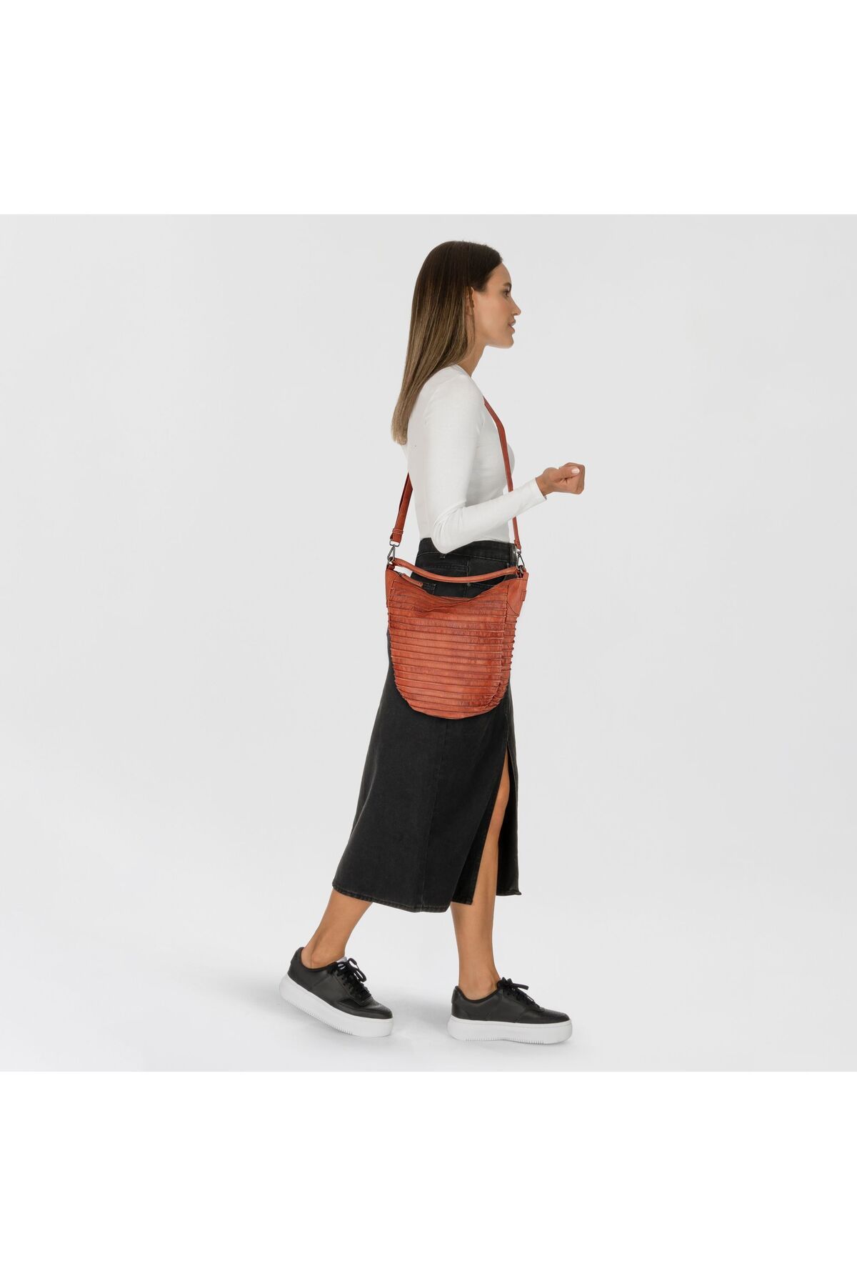 FREDsBRUDER-Riffeltier S Schultertasche Leder 33 cm 7