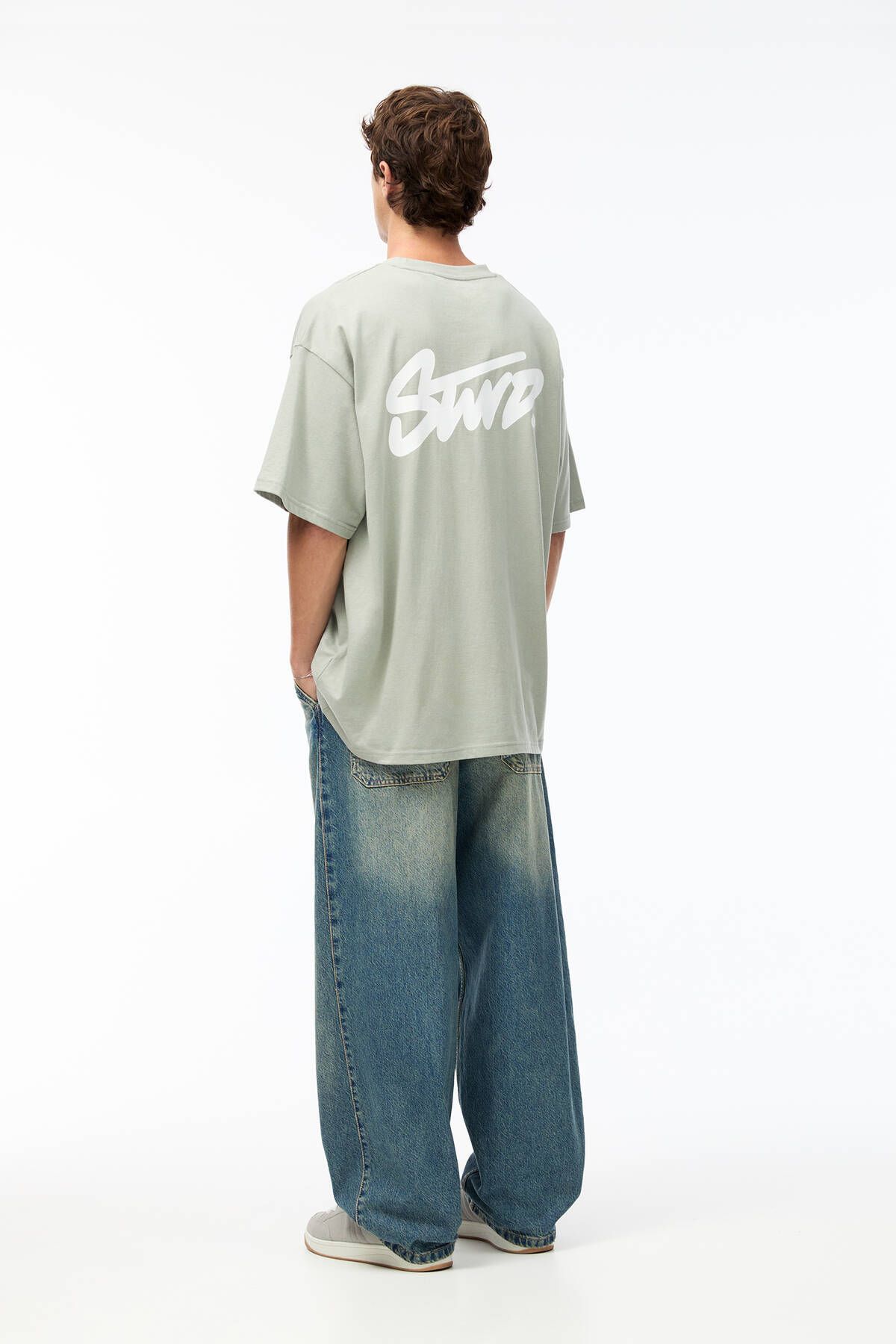 Pull & Bear-T-shirt with STWD logo 4