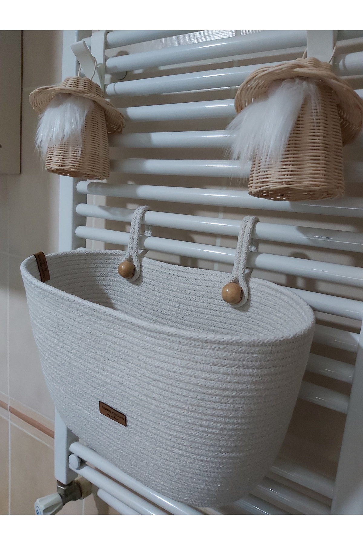 Hanging Organizer Basket Organizer Multipurpose Basket Wicker Basket-30x20cm