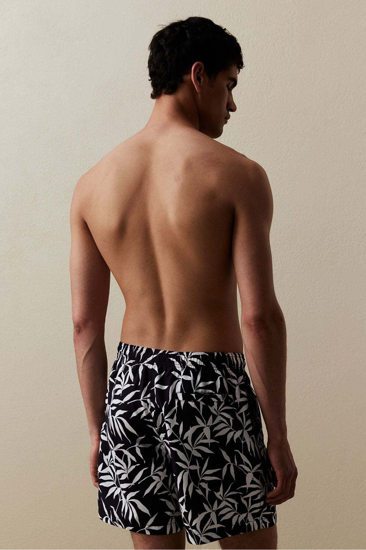 H&M-شورت سباحة منقوش 4