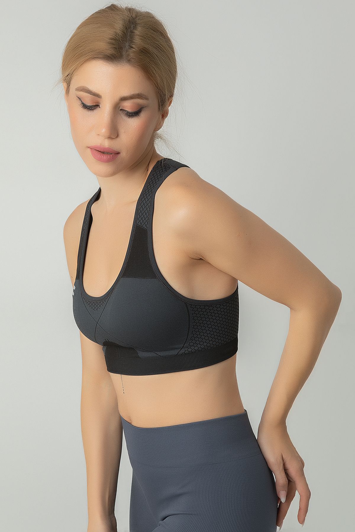 MioFit-Women's Sports Brals 2