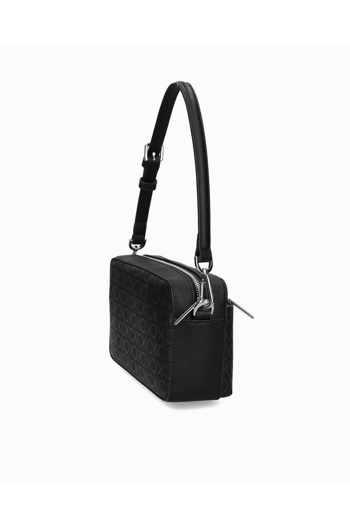 Calvin Klein-Must Convertible Monogram Shoulder Bag 4