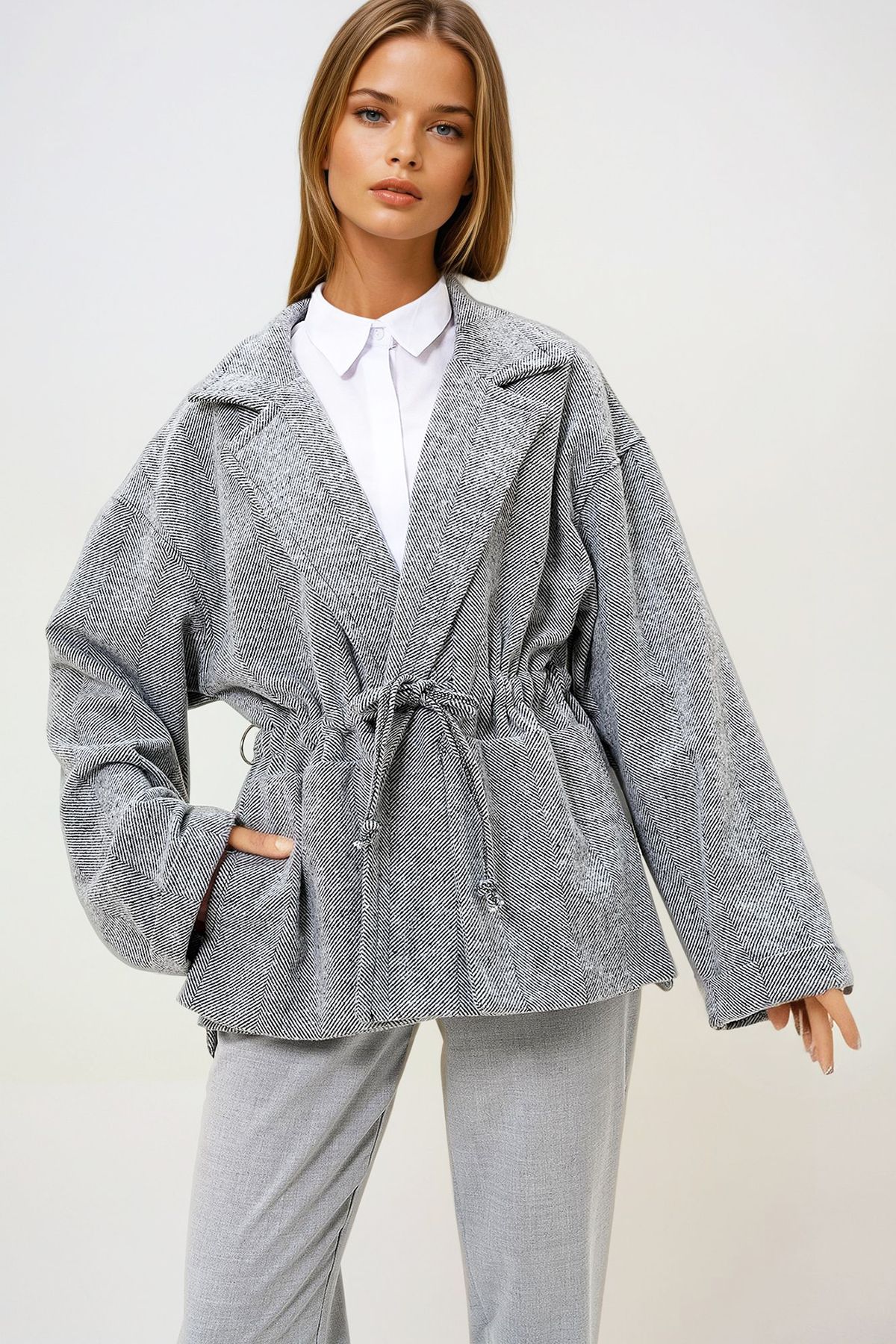 VAGGON-Gray Stamp Coat - Jacket Collar, Drawstring Waist, Laced, Unlined, Prm1326 1