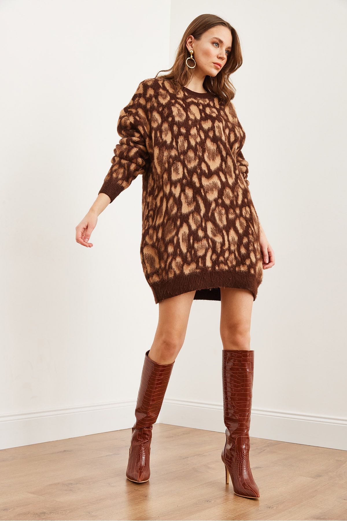 Kadın Camel Şardonlu Oversize Leopar Tunik Elbise ELB-19002298