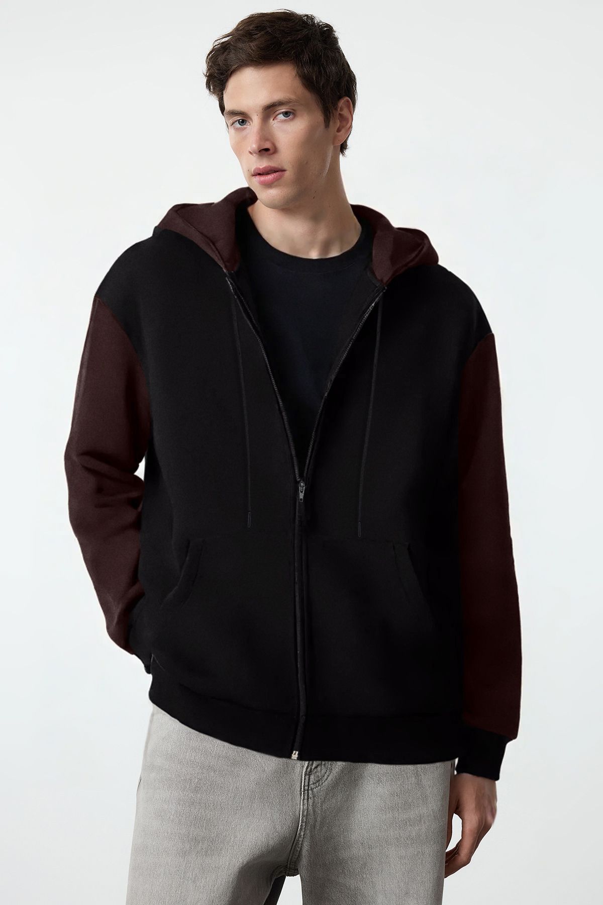 Trendyol Collection-Голяма жилетка от черен полар - с качулка с цип, топла Tmnaw25Sw00076 2
