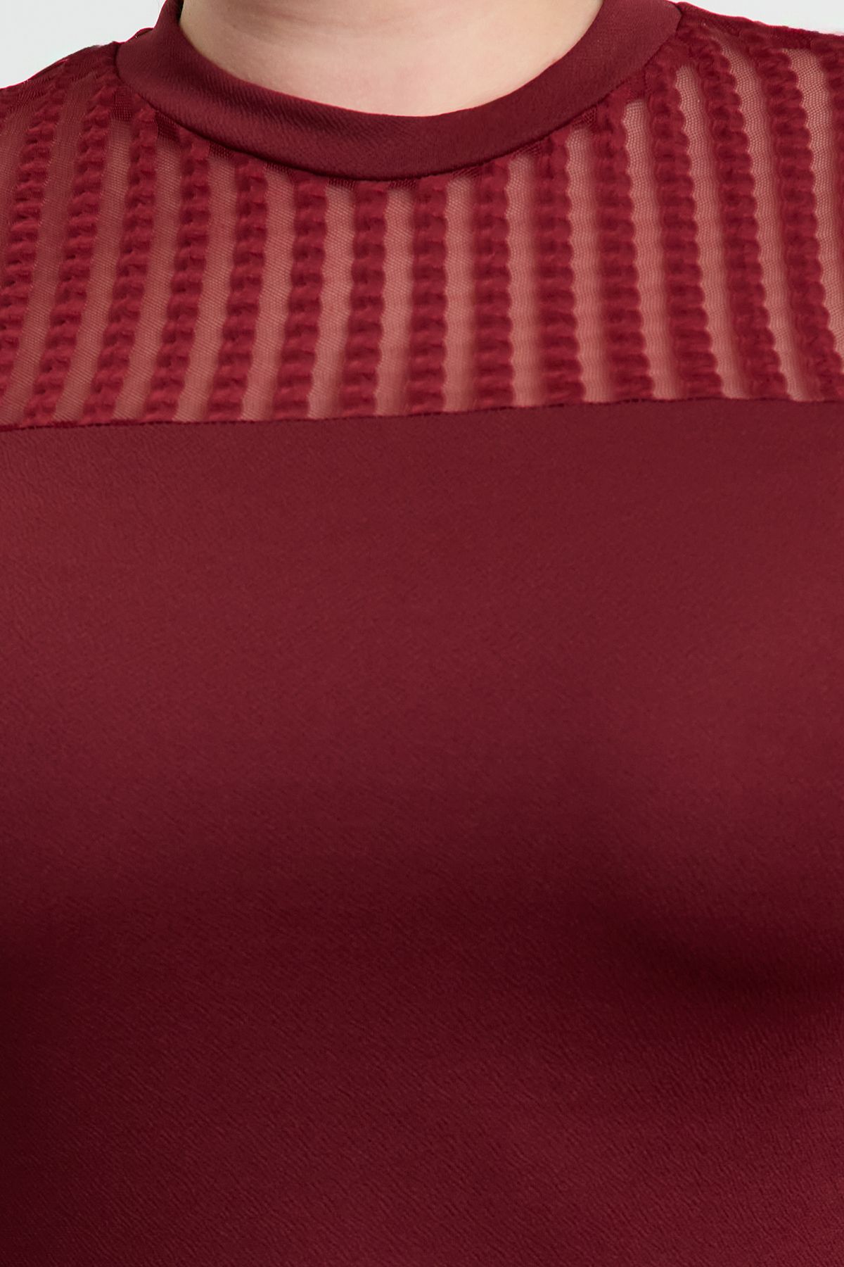 Trendyol Curve-Bordový stojačik s čipkovaným telom pletená blúzka veľkej veľkosti TBBAW25AF00010 3