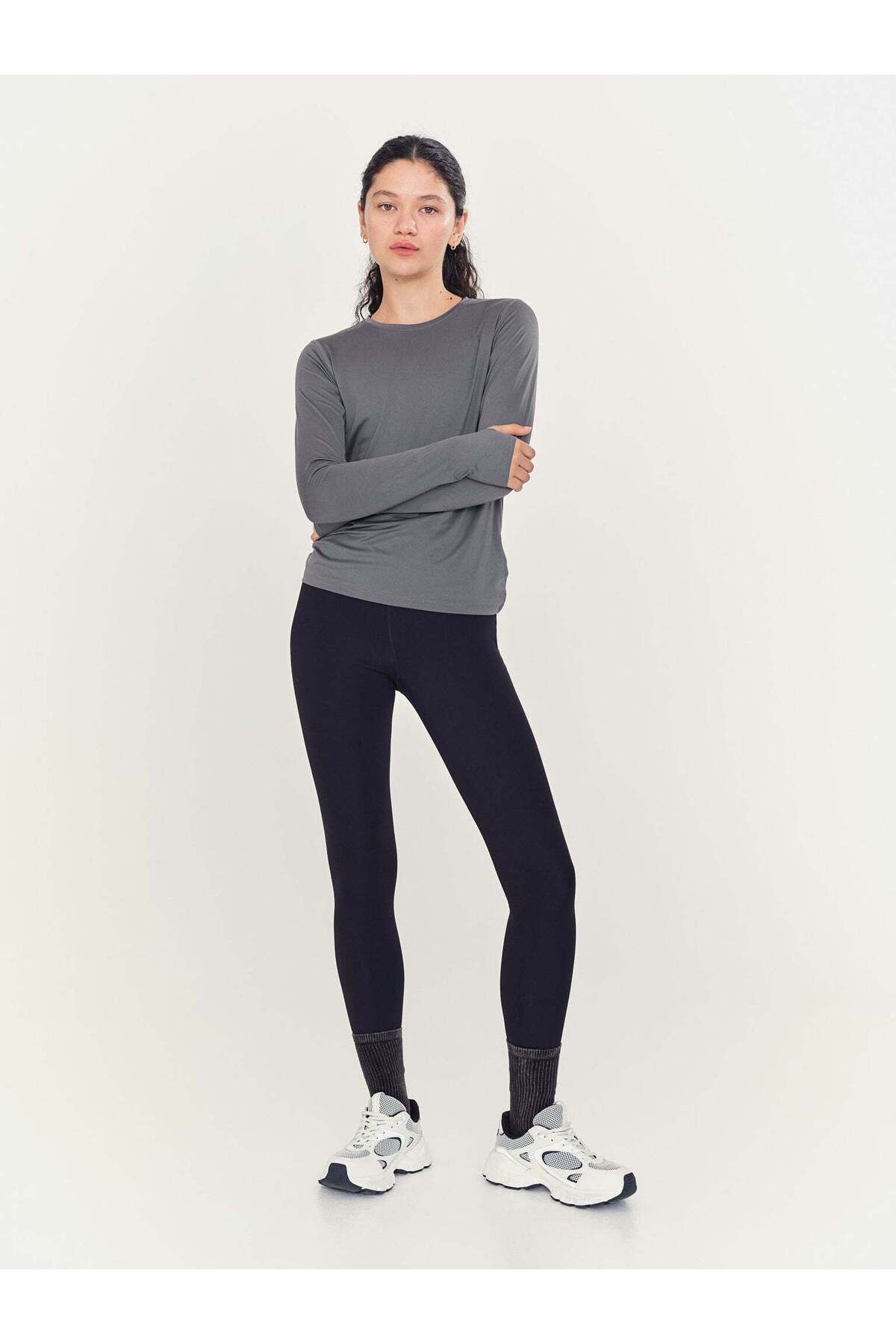 H&M-Petite Fit Running top in DryMove™ 5