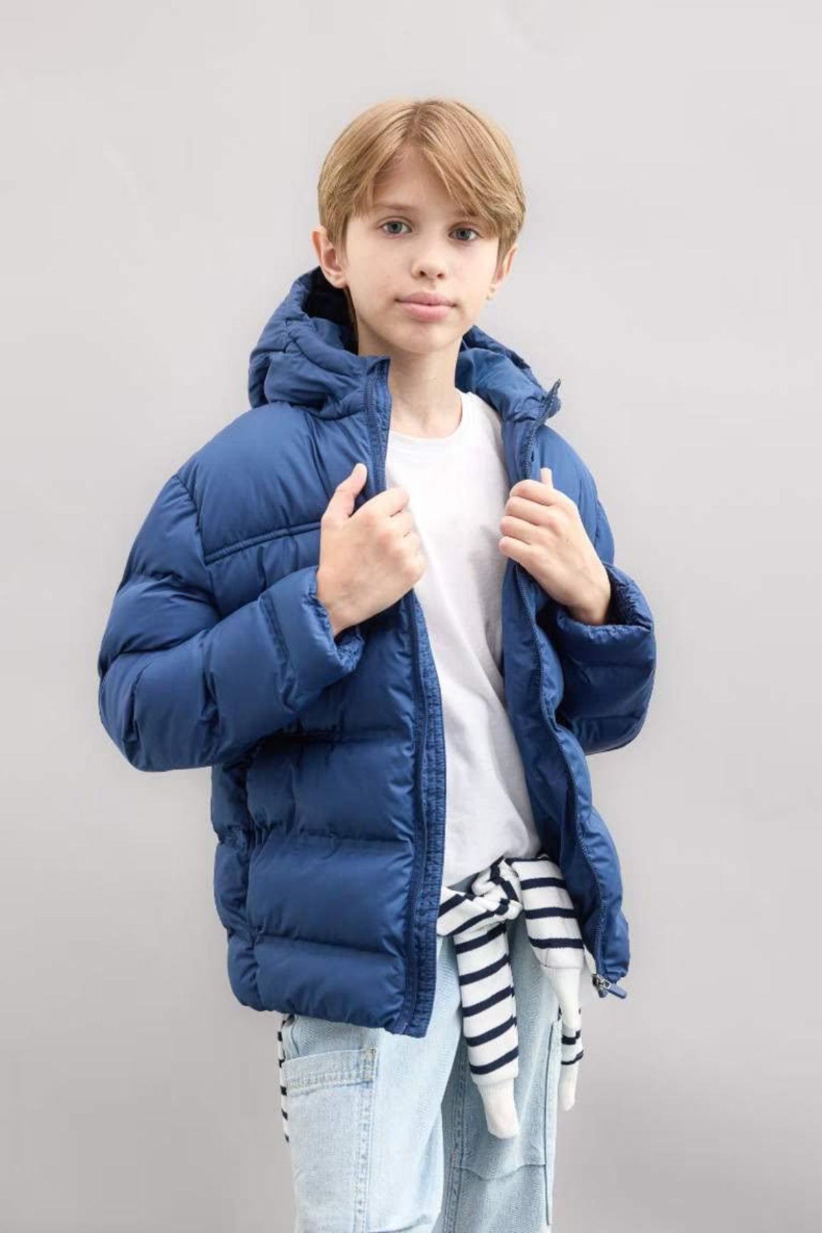 complete the look image
