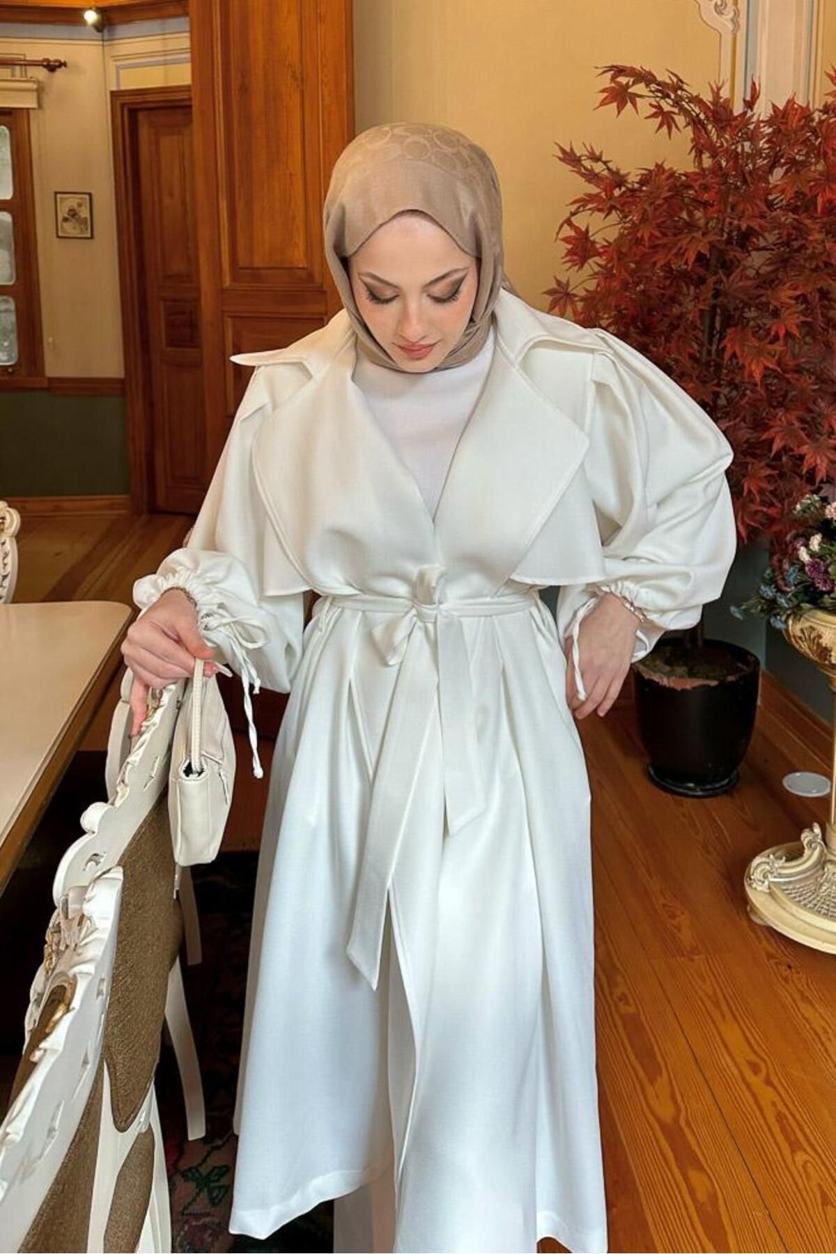 Oven-Ecru Misha Crepe Trench 8