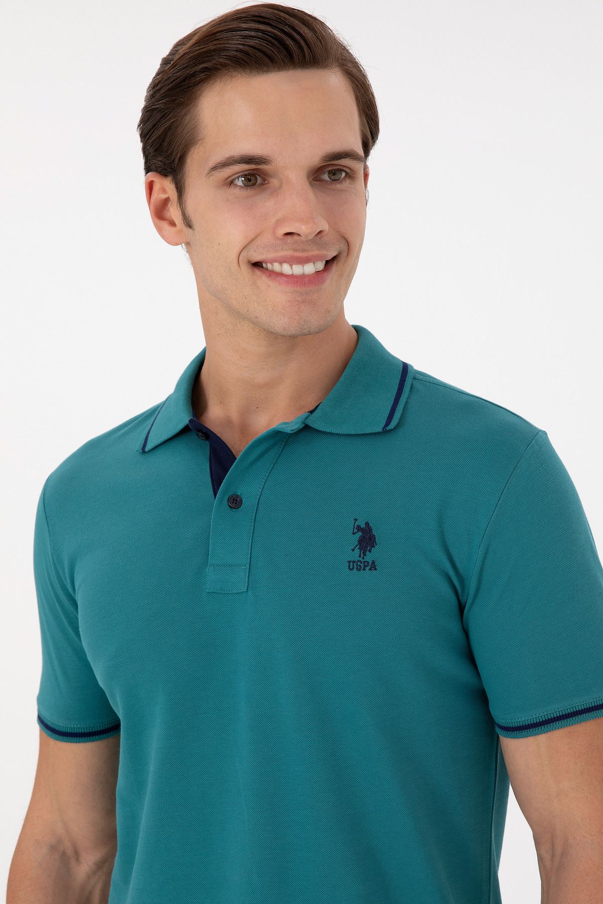 تی شرت یقه پولو سبز مردانه پایه تیره U.S. Polo Assn.