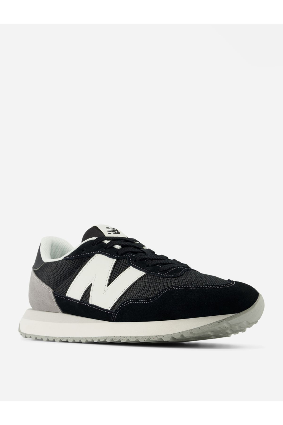 New Balance-Sneakers - Black - Flat 2