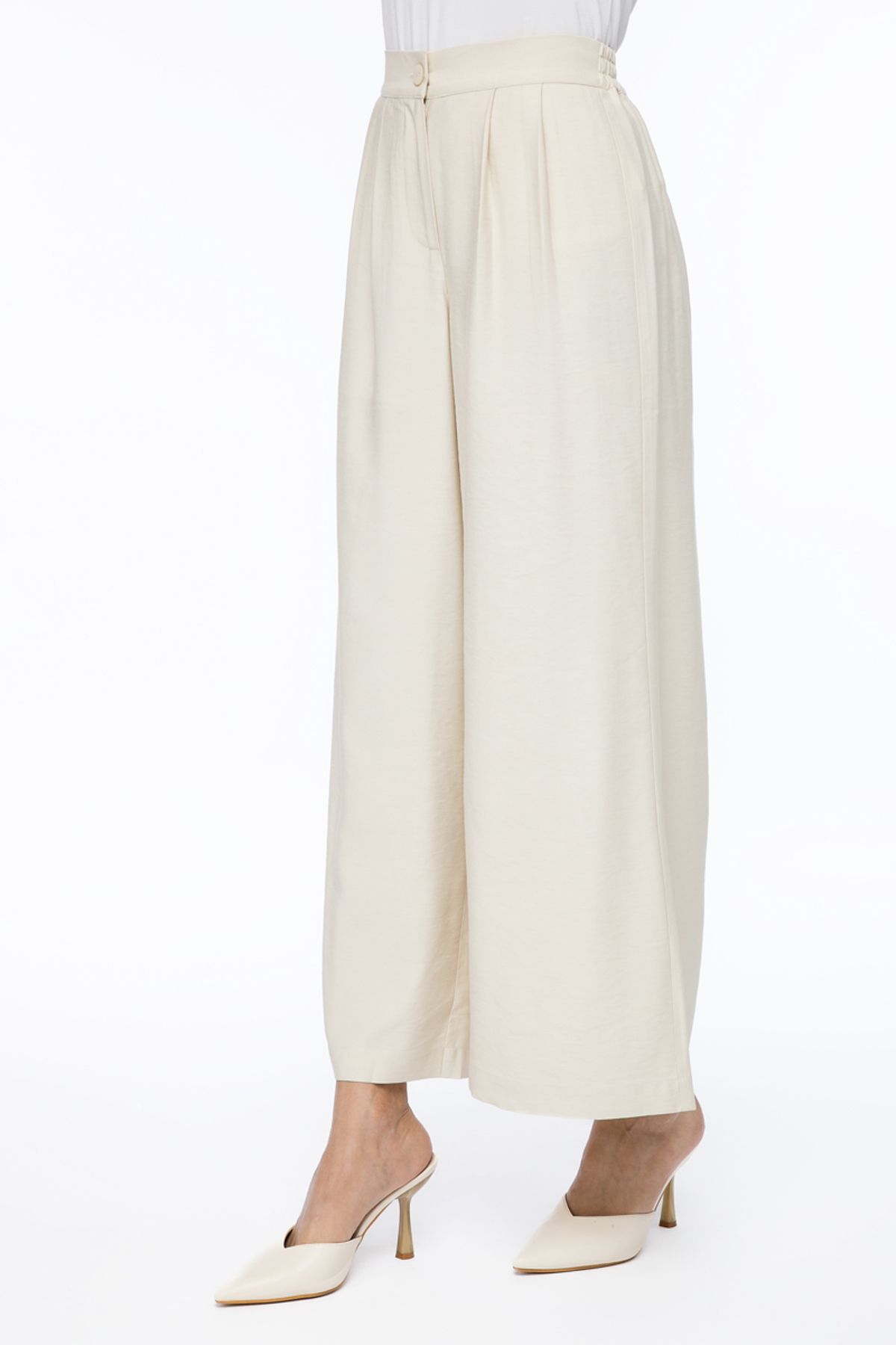 RİNA-Relaxed Calm Casual Pant Beige 2