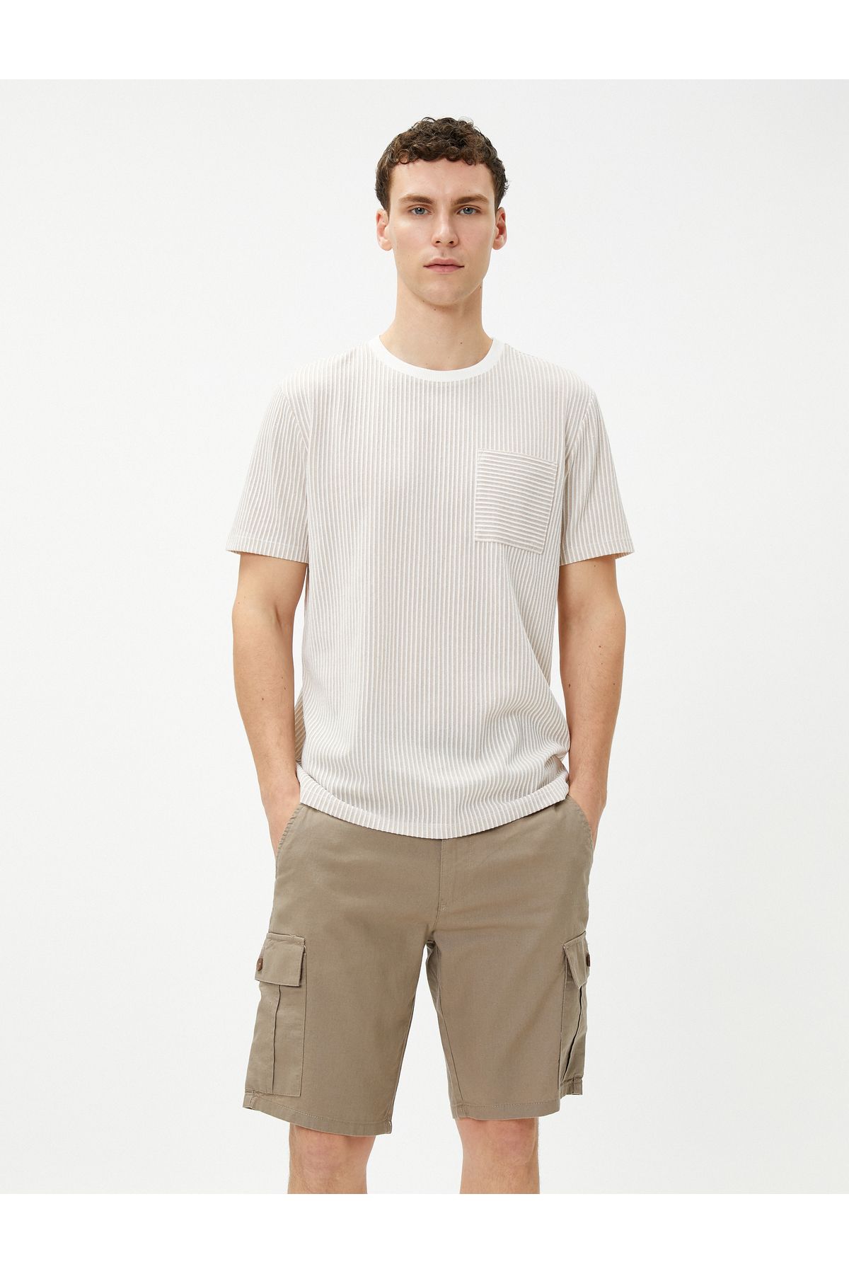 Koton-Linen Blend Cargo Shorts with Pocket Detail and Buttons 2