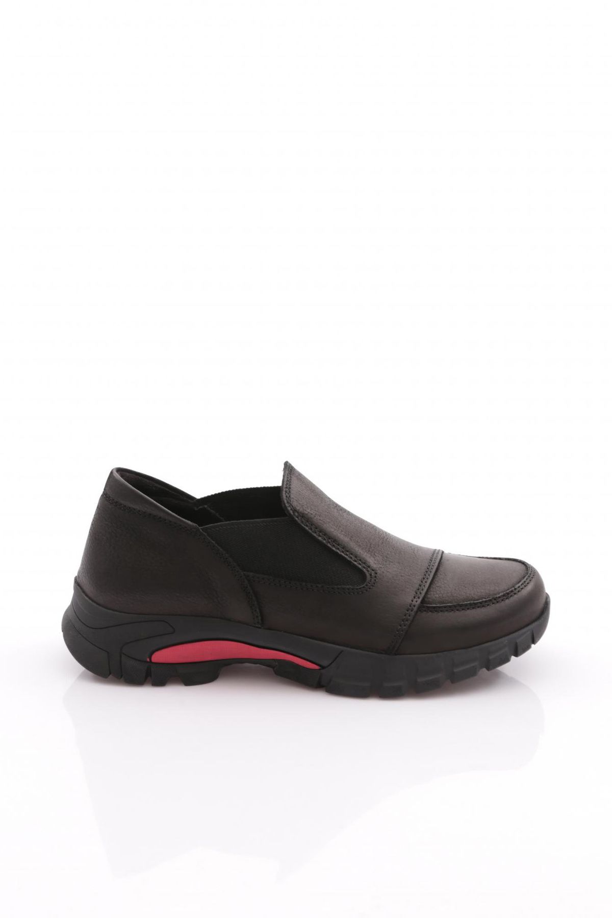 کفش راحتی چرم زنانه D24ka-3625 Mammamia