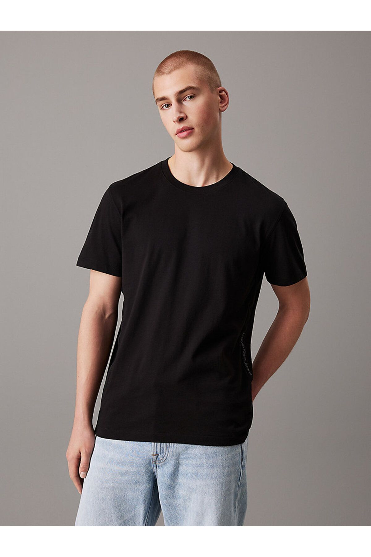 تیپ لوگو Calvin Klein