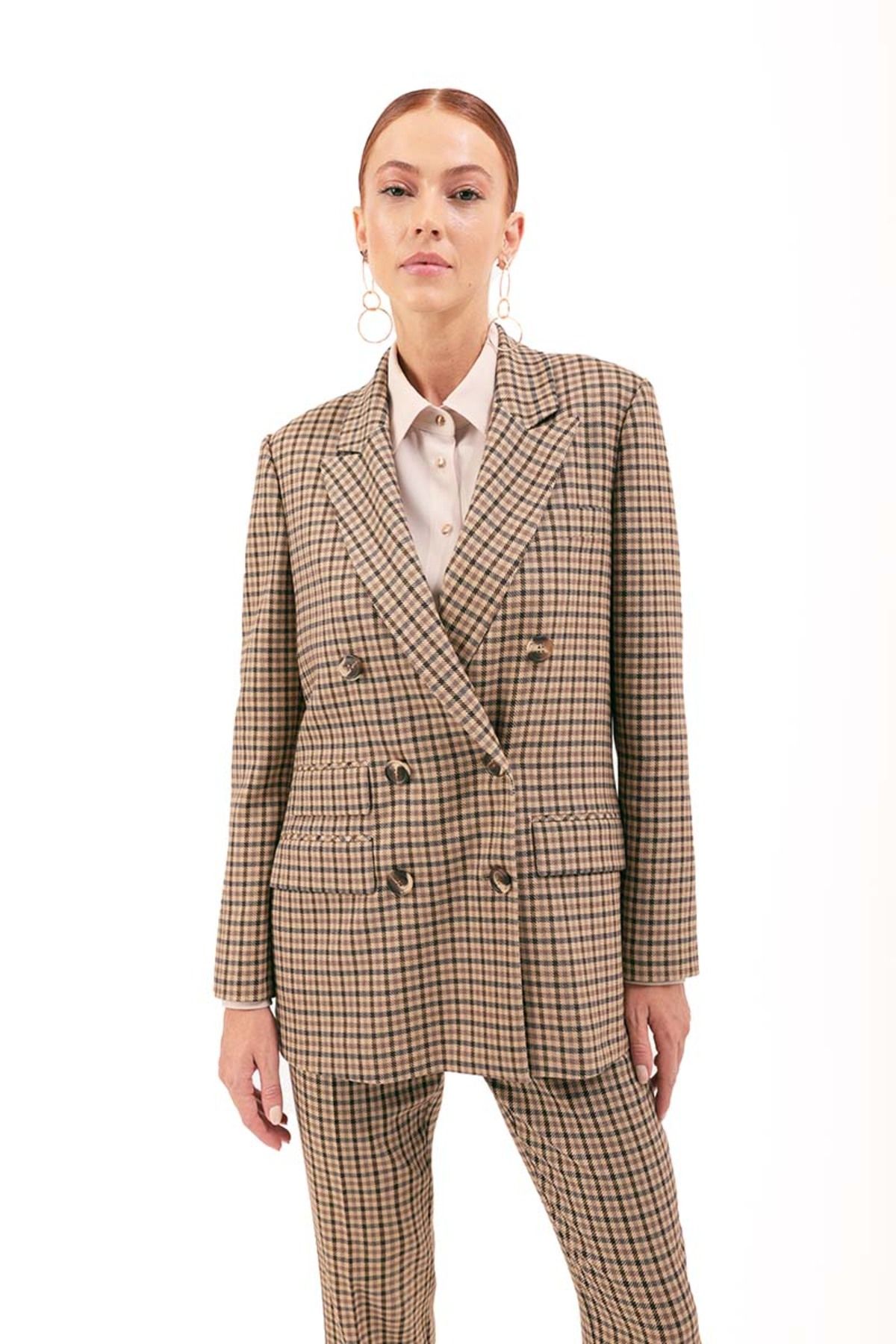 Aker-Gingham Double Breasted Closure Jacket 1