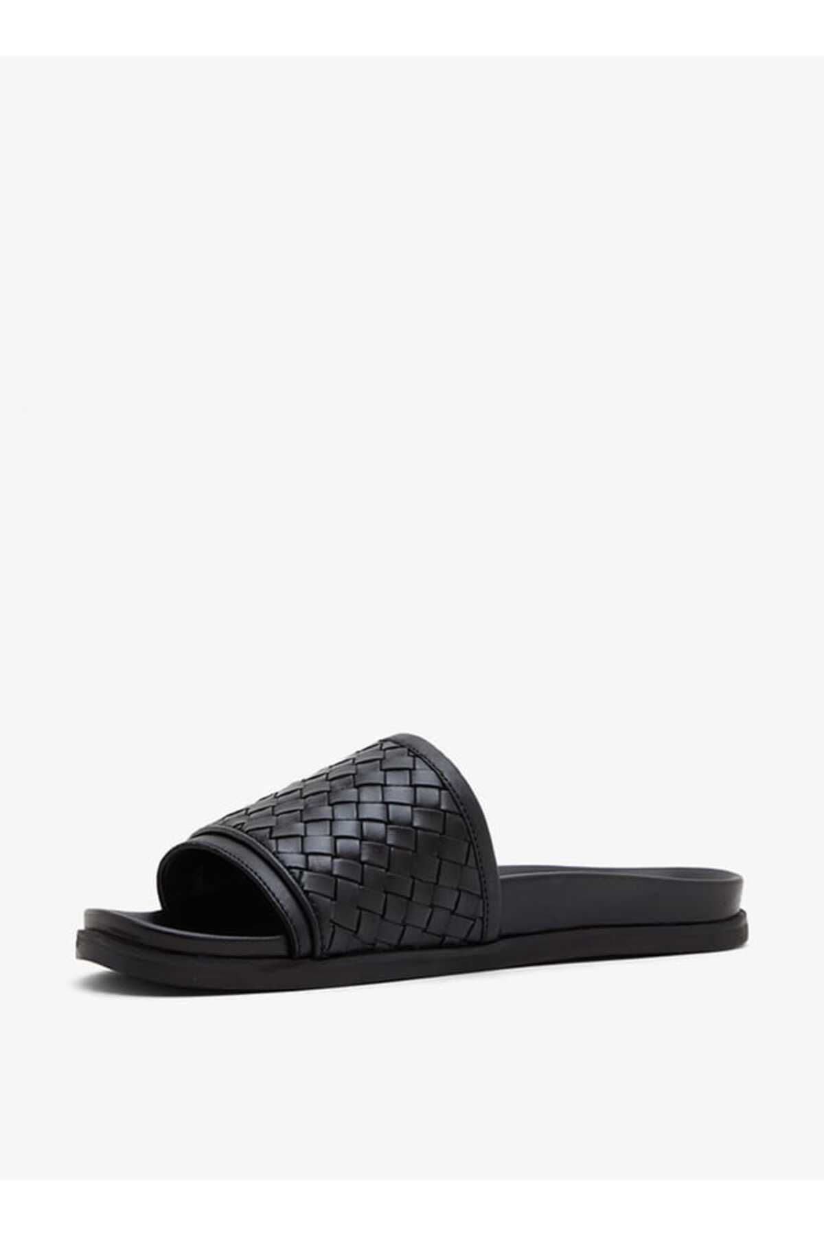 Steve Madden-Men's Textured Slip-On Sandals 6
