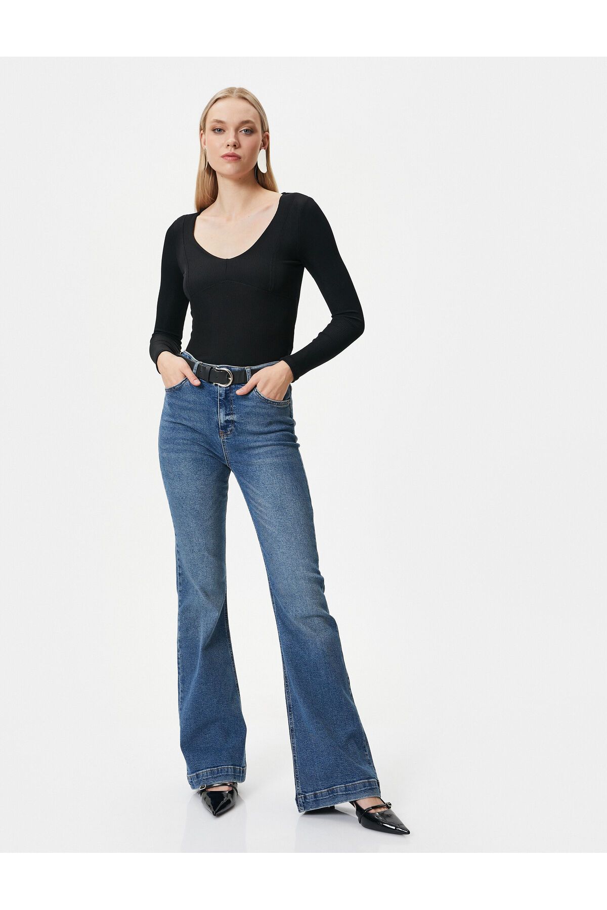 Koton-Flared Leg Jeans Slim Fit Standard Waist Flexible Cotton Pocket - Victoria Jean 2