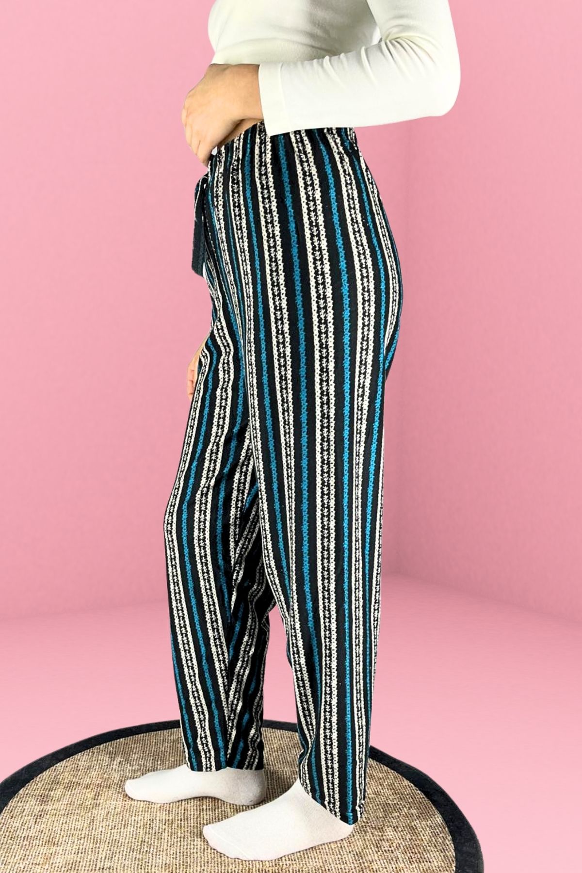 Farya Home-Dreamy Soft Velvet Textured Patterned Suede Pajama Pants 2
