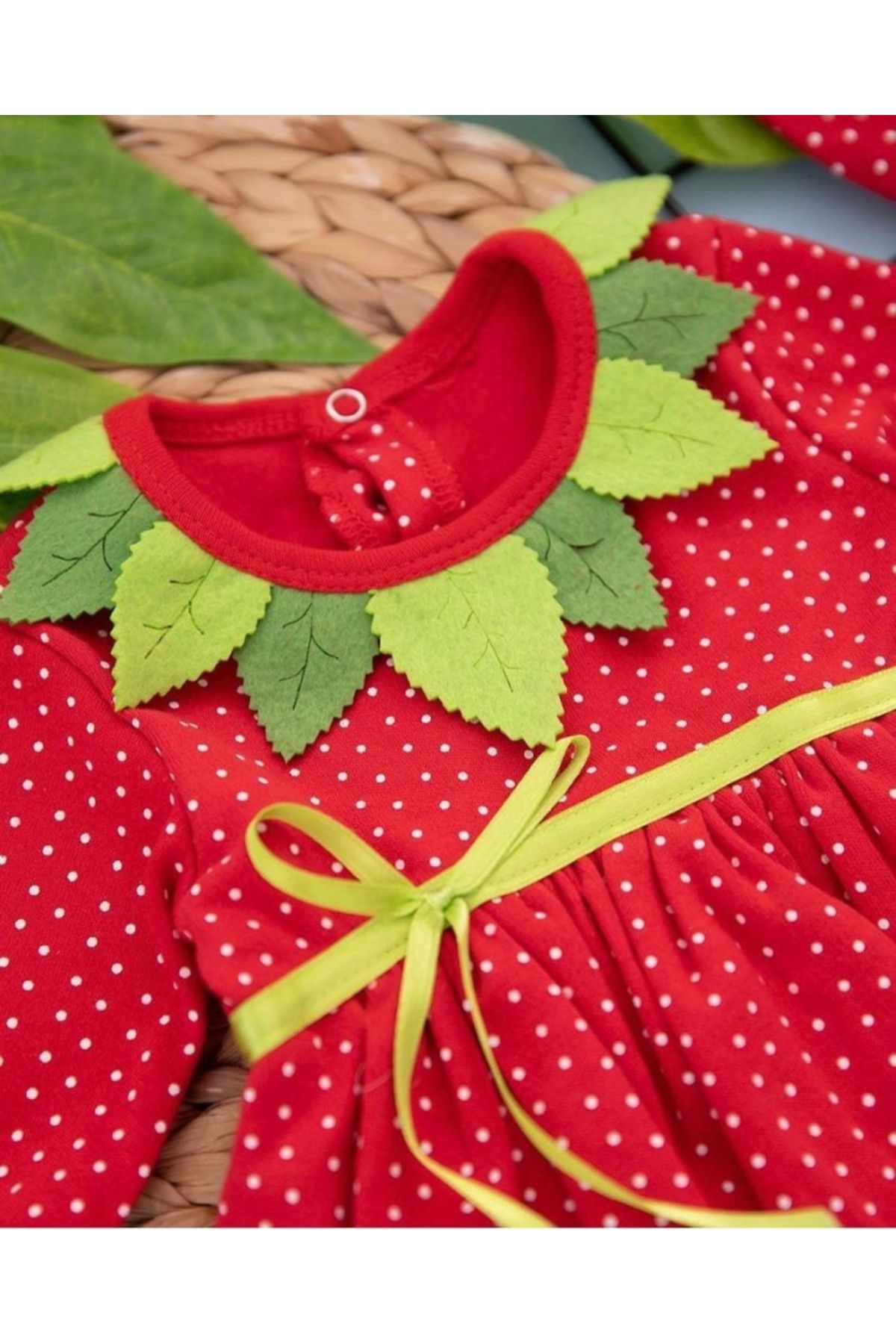 6 9 12 bébés à la fraise costumes chaussettes à manches longues
