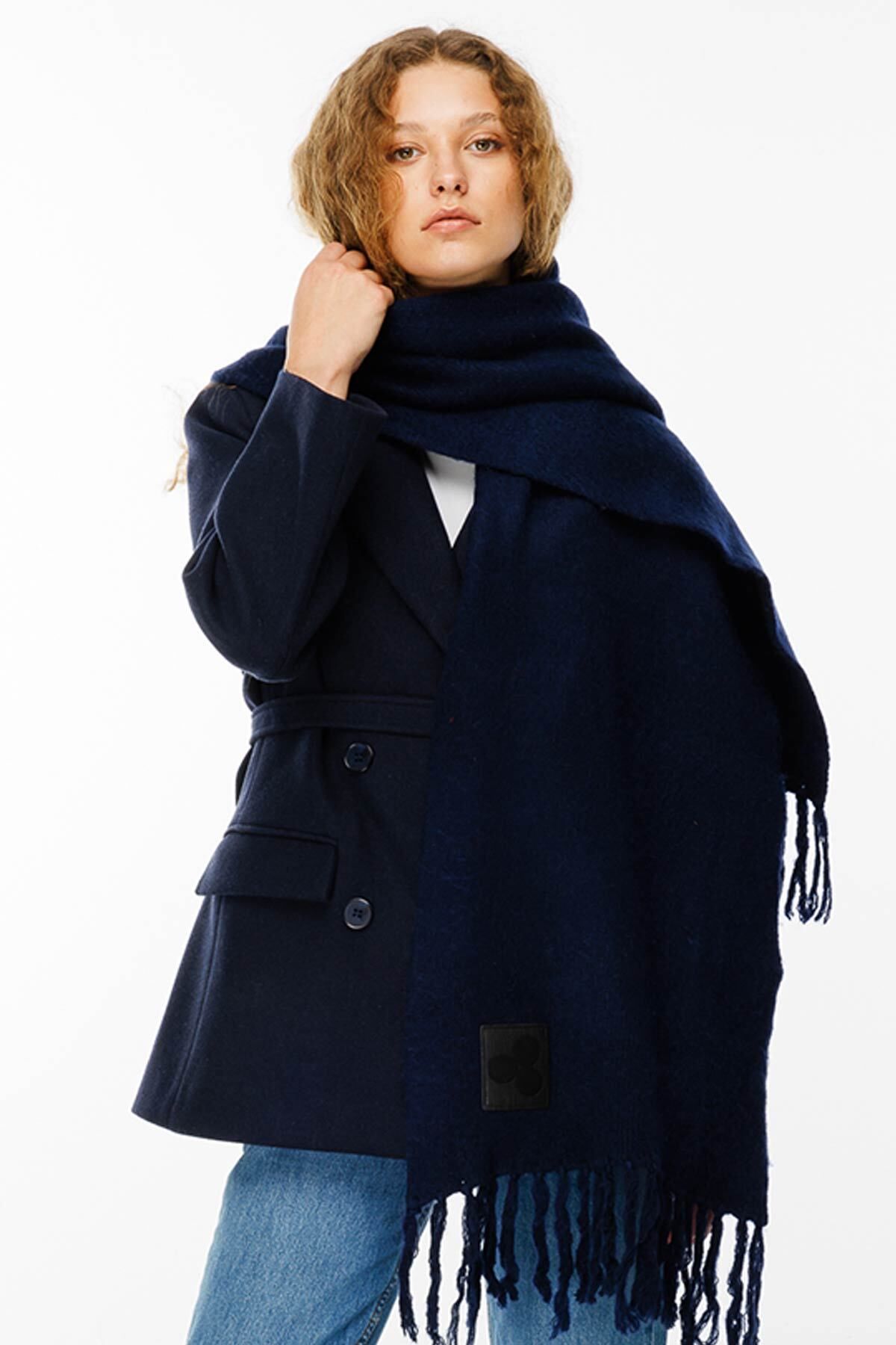 Hooopstore-Raised Navy Blue Scarf 4