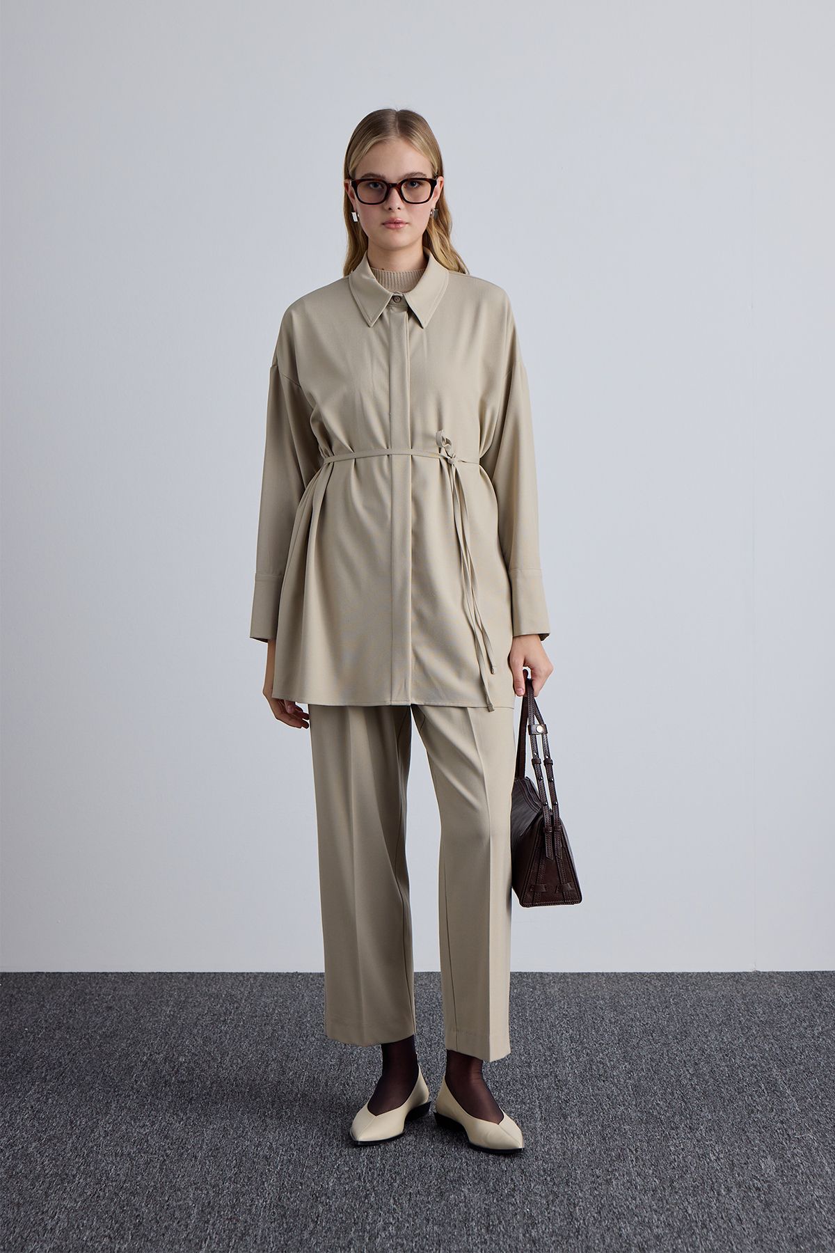 Manuka-Beige Colored Wide Collar Tunic 2