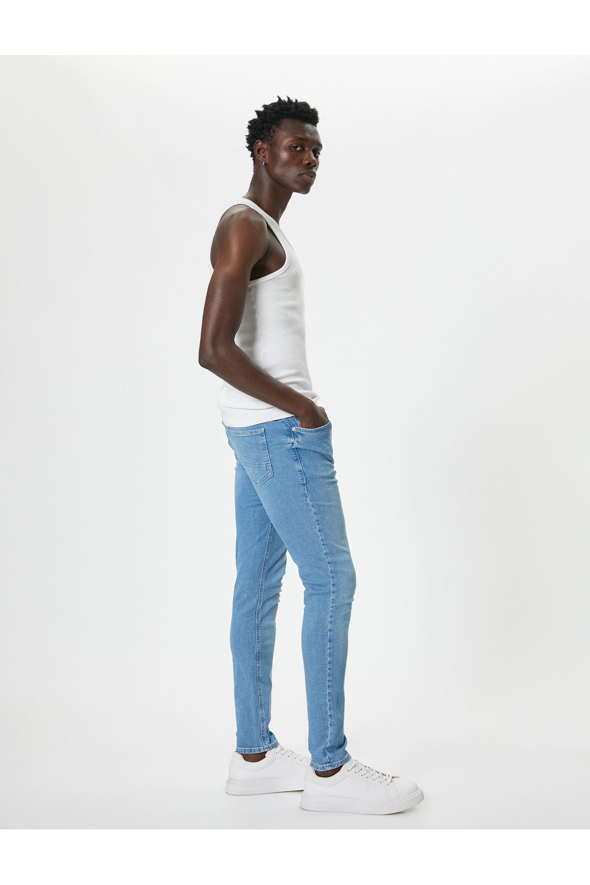 complete the look image