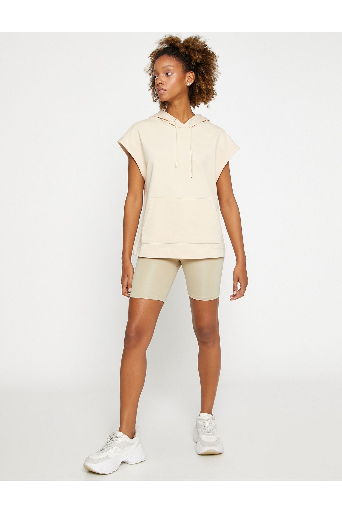 complete the look image